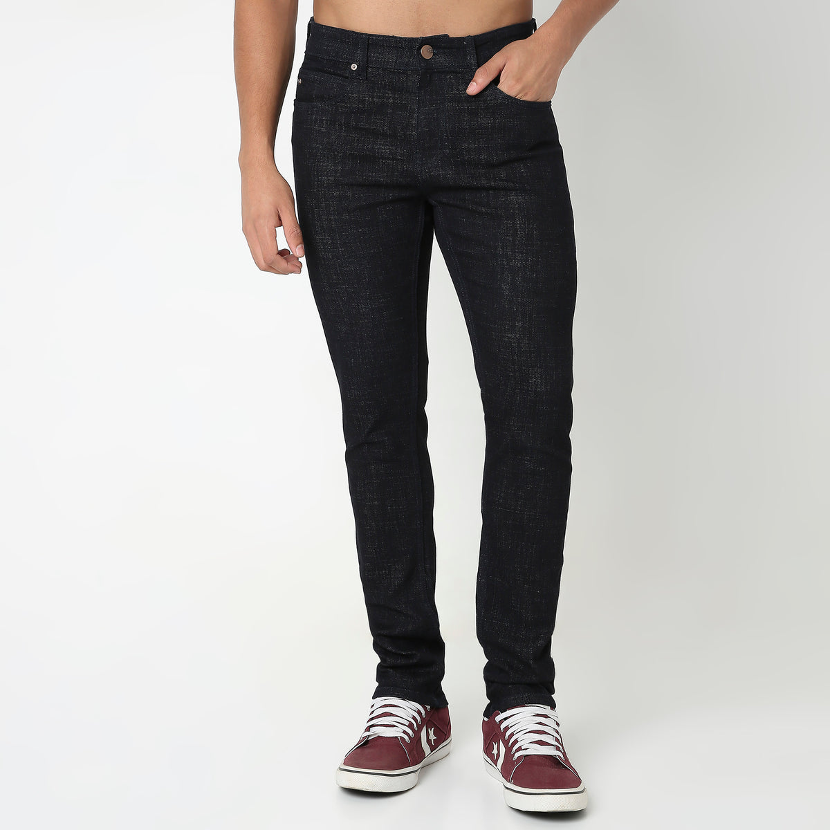 Straight Fit Solid Mid Rise Jeans