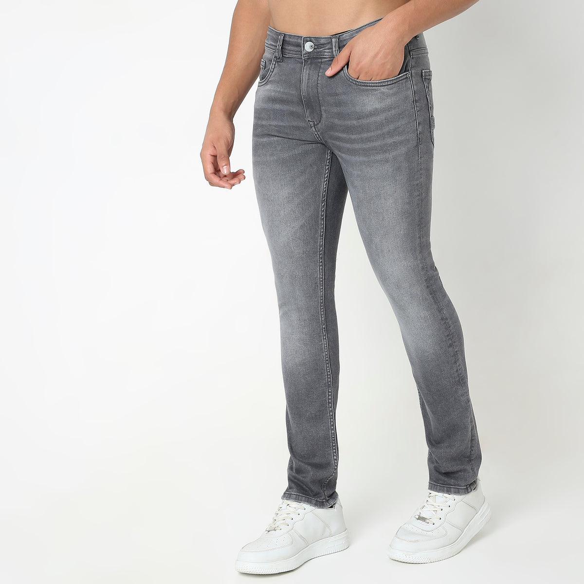 Slim Fit Solid Mid Rise Jeans