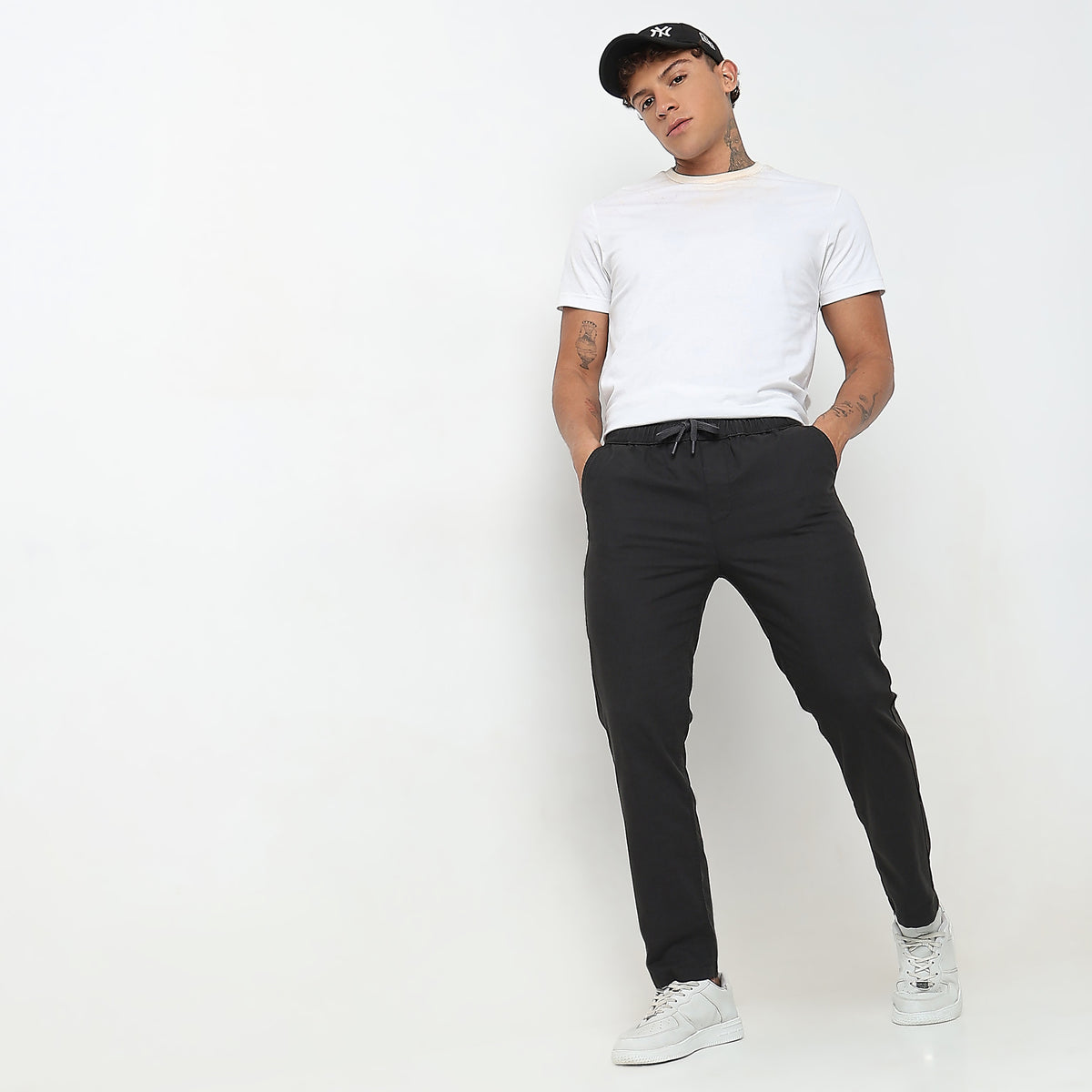 Regular Fit Solid Mid Rise Lounge Pants