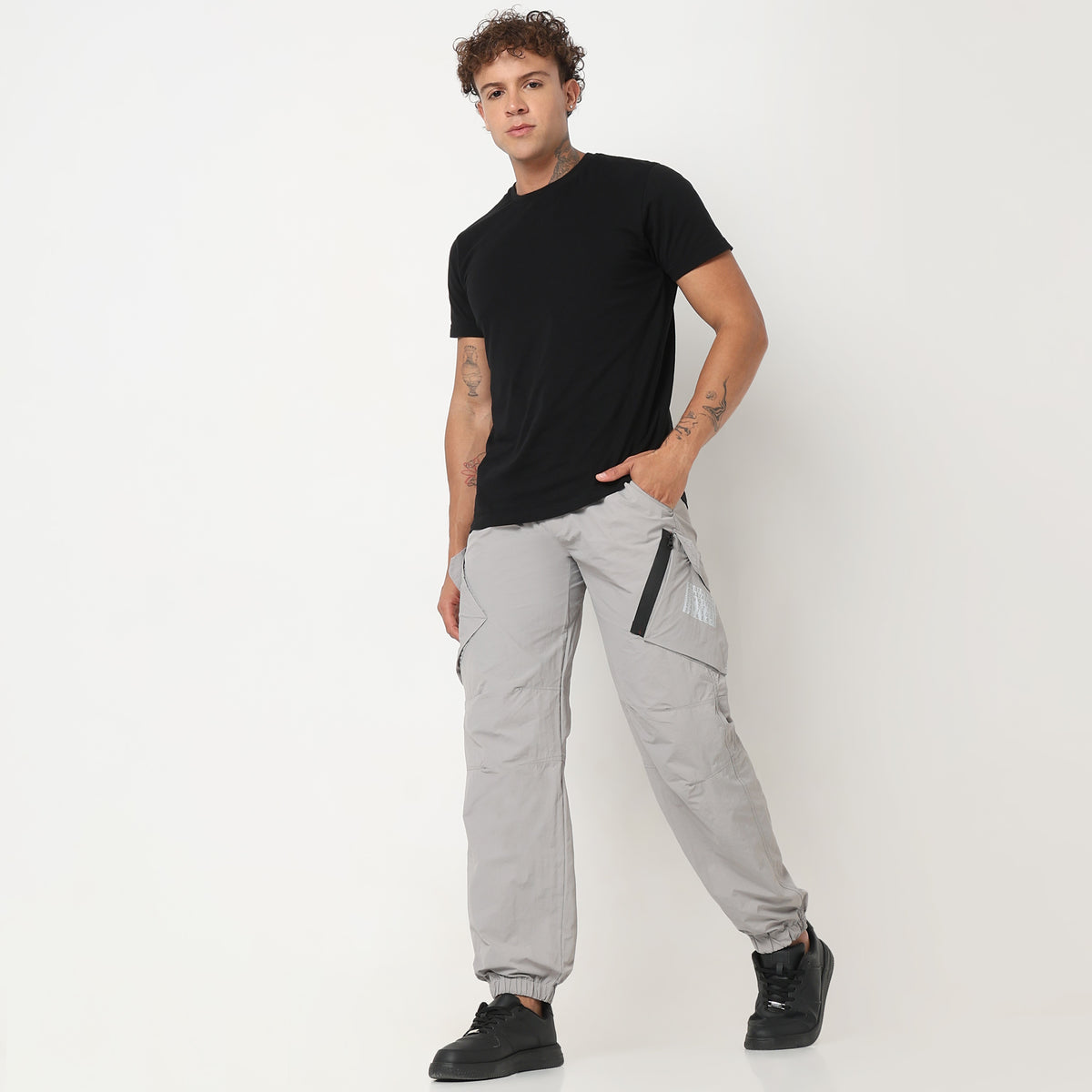 Oversize Solid Mid Rise Joggers