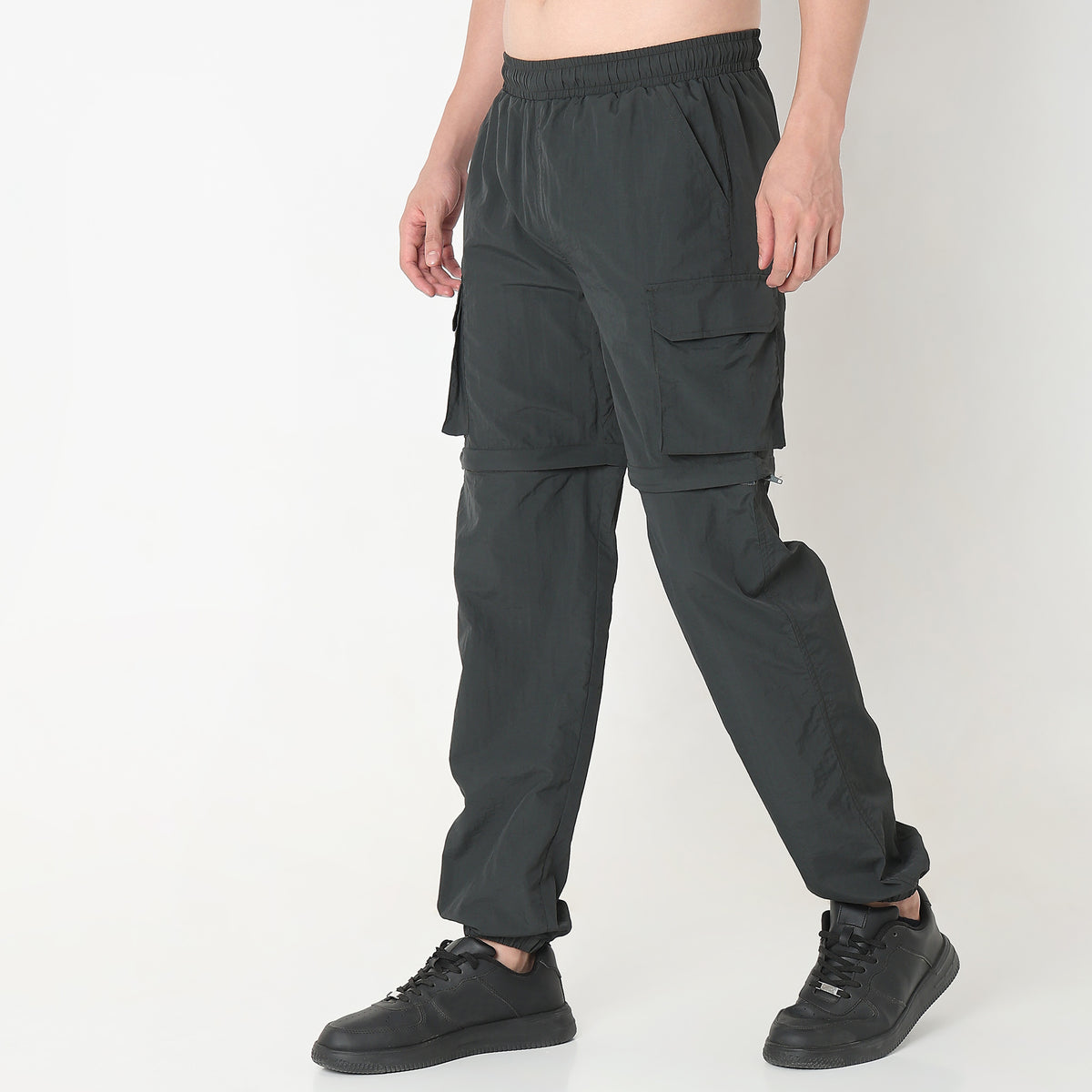 Oversize Solid Mid Rise Joggers