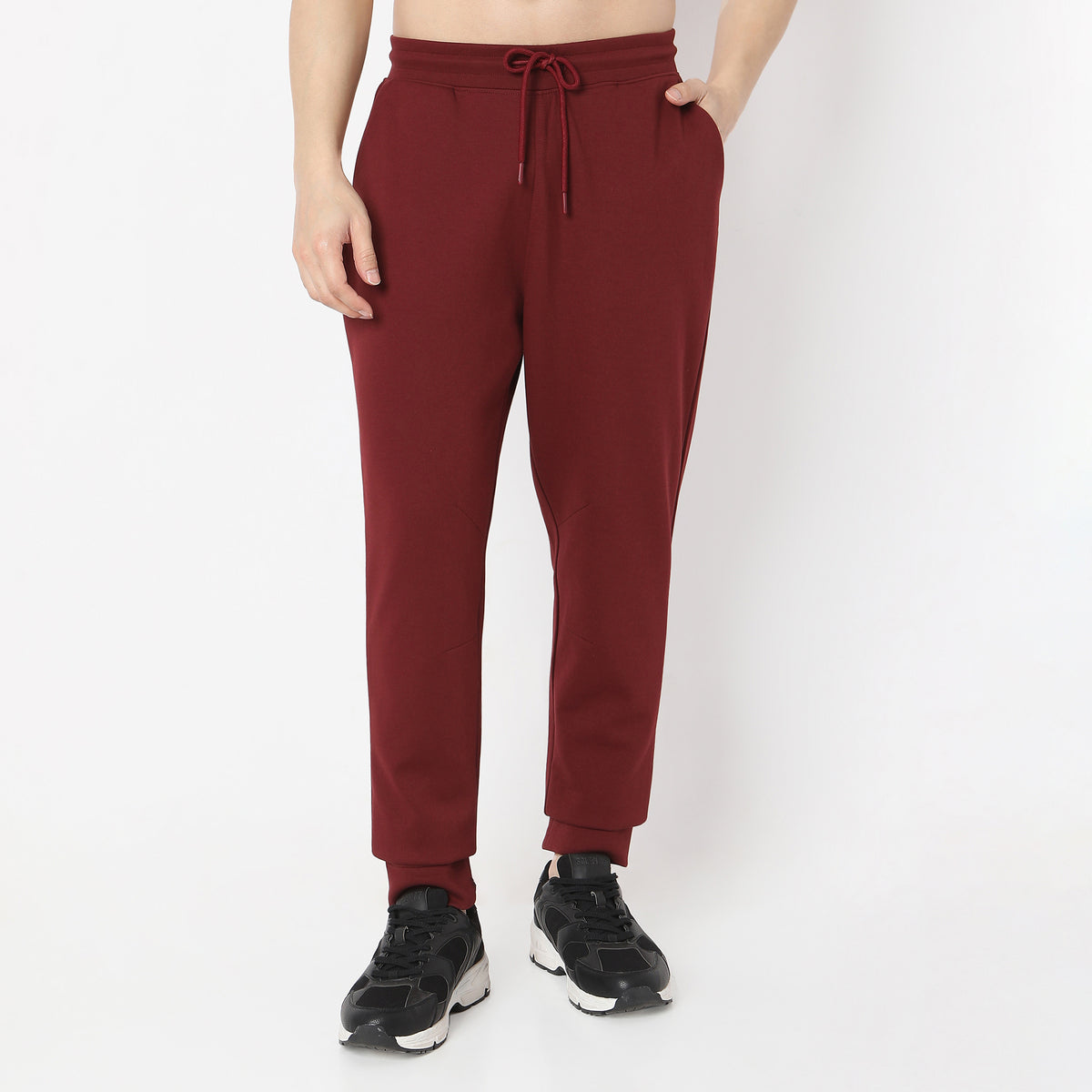 Regular Fit Solid Mid Rise Trackpants