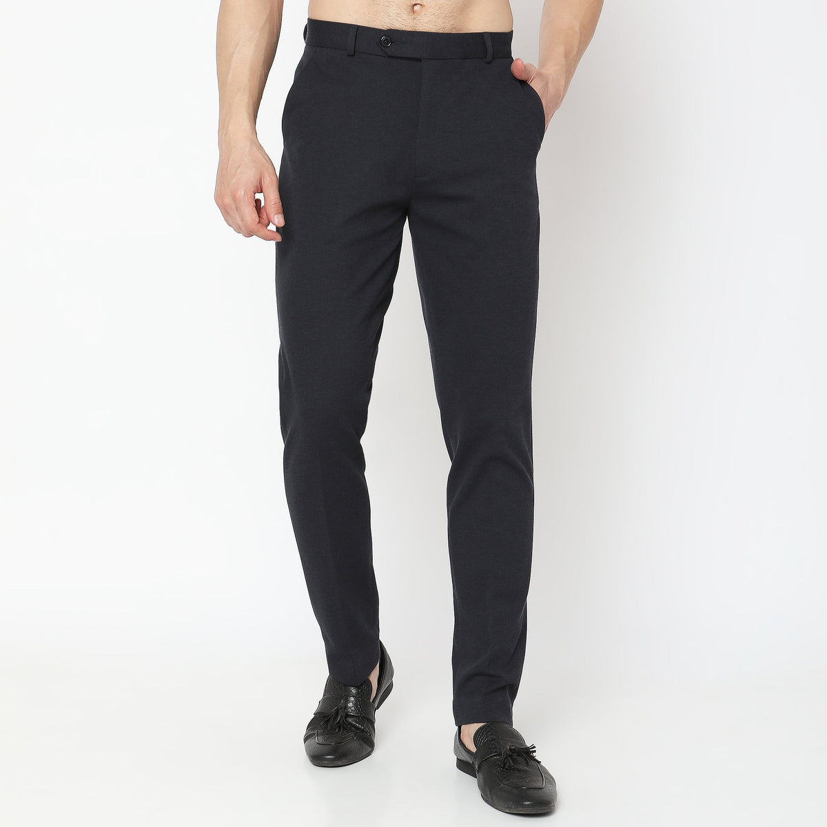 Regular Fit Solid Mid Rise Trousers