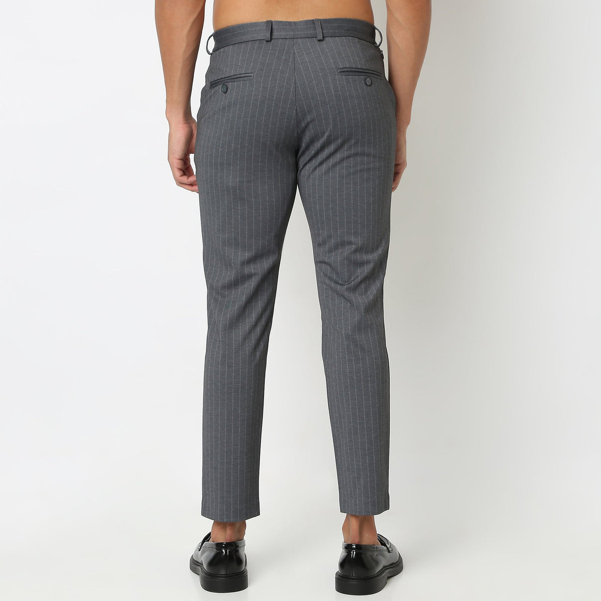 Regular Fit Solid Mid Rise Trousers