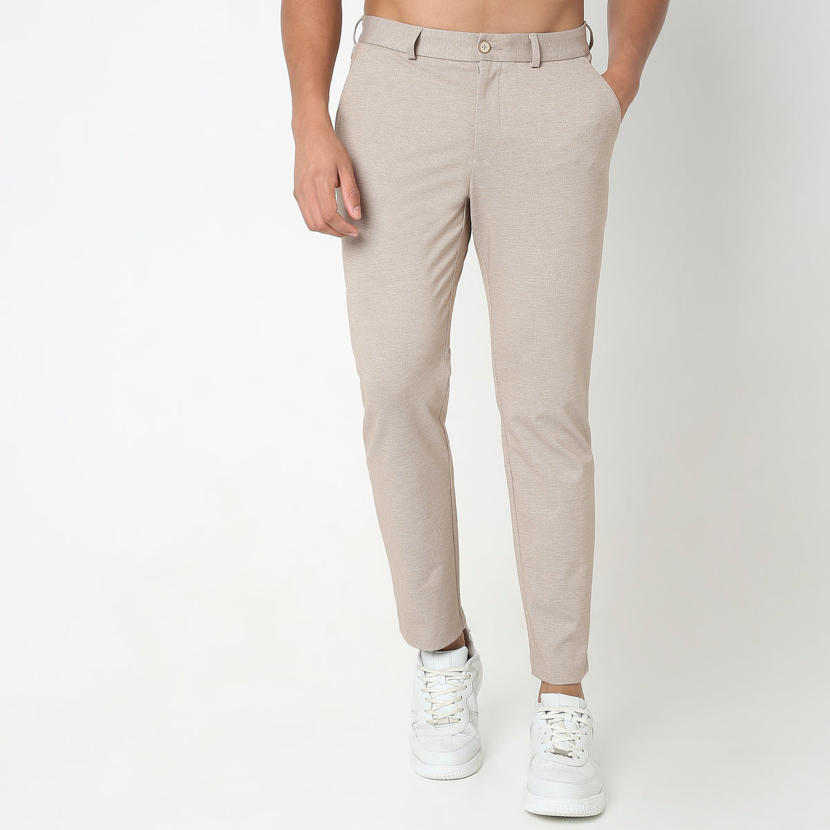 Regular Fit Solid Mid Rise Trousers