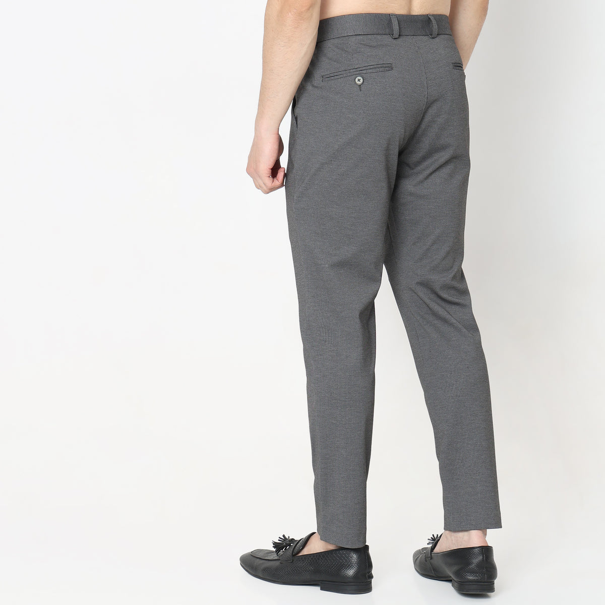 Regular Fit Solid Mid Rise Trousers