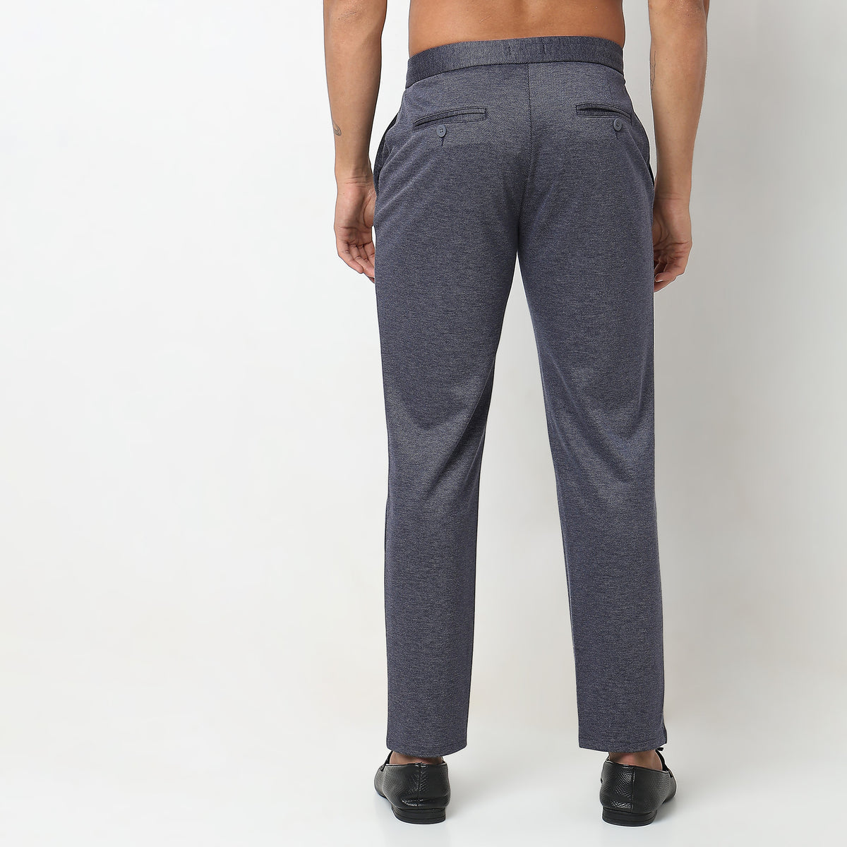 Regular Fit Solid Mid Rise Trousers