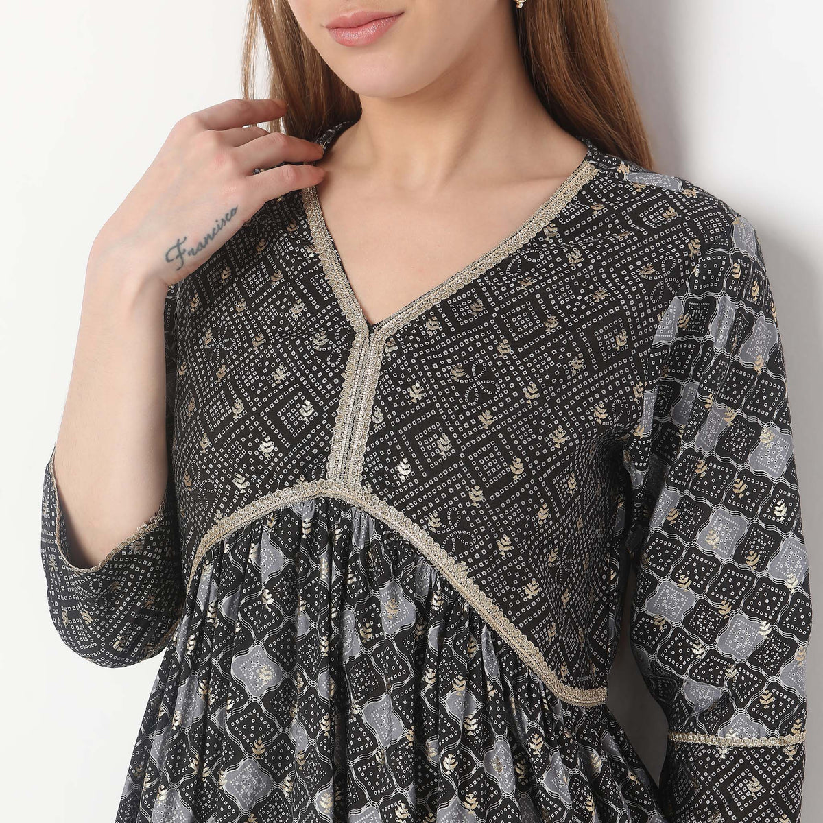 Straight Fit Printed Kurta