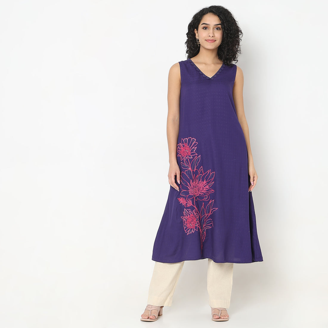 Flare Fit Embroidered V-Neck Kurta