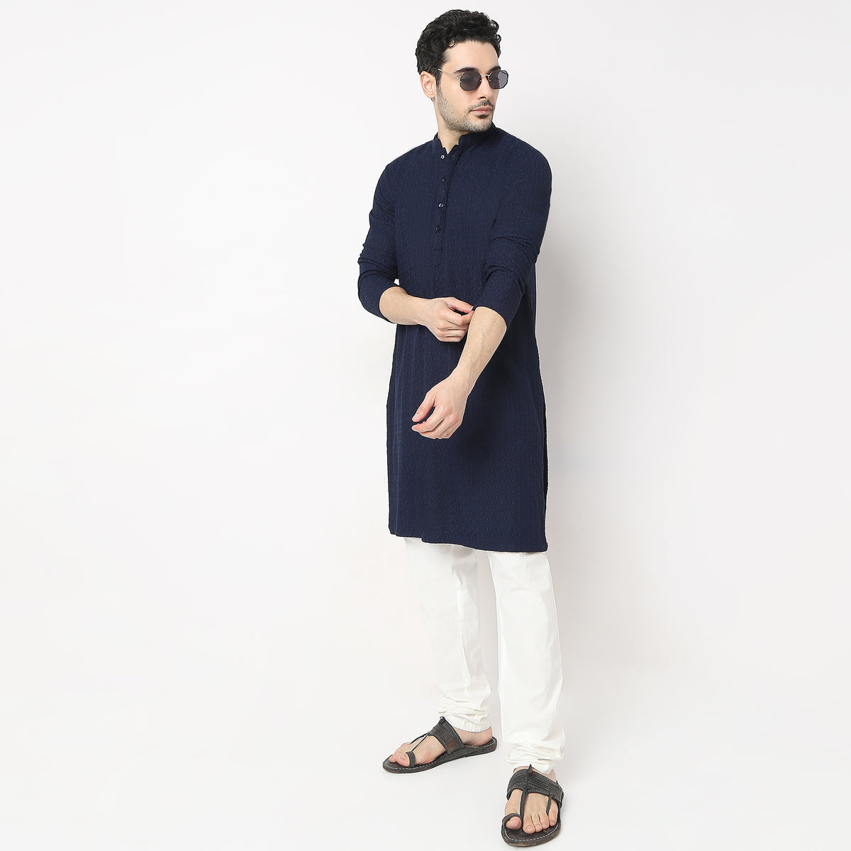 Regular Fit Embroidered Kurta