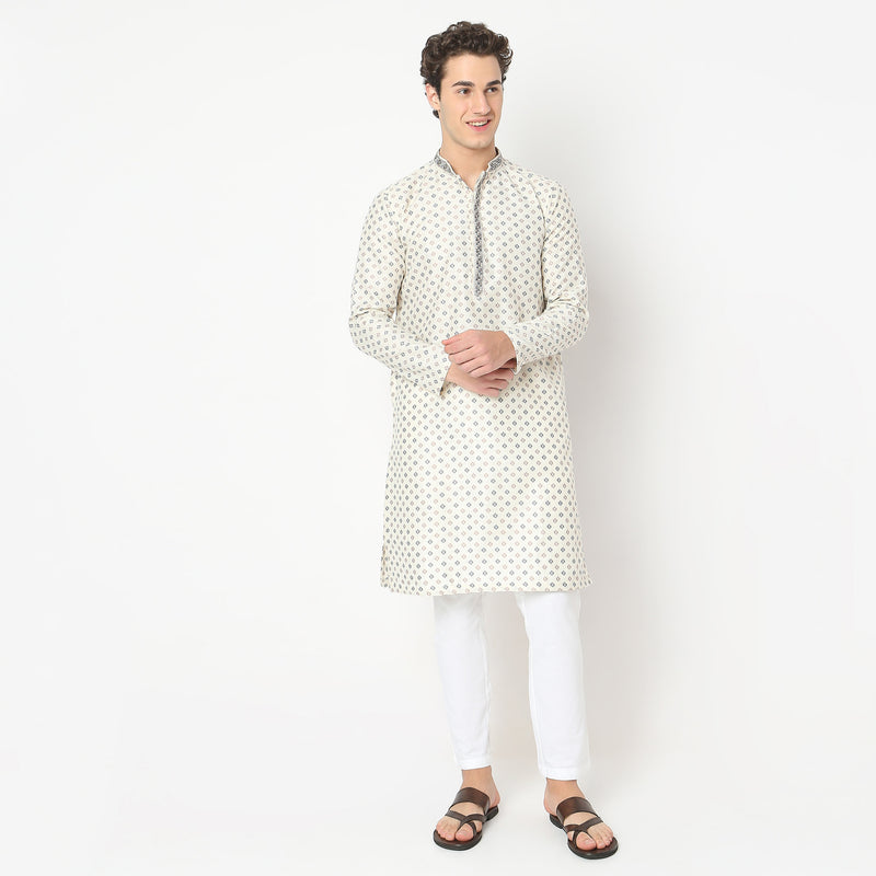 Regular Fit Jacquard Kurta