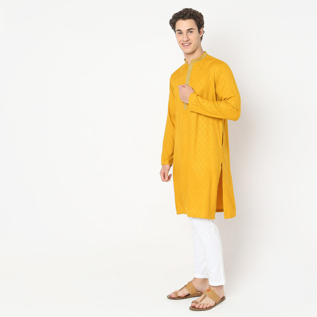 Regular Fit Jacquard Kurta