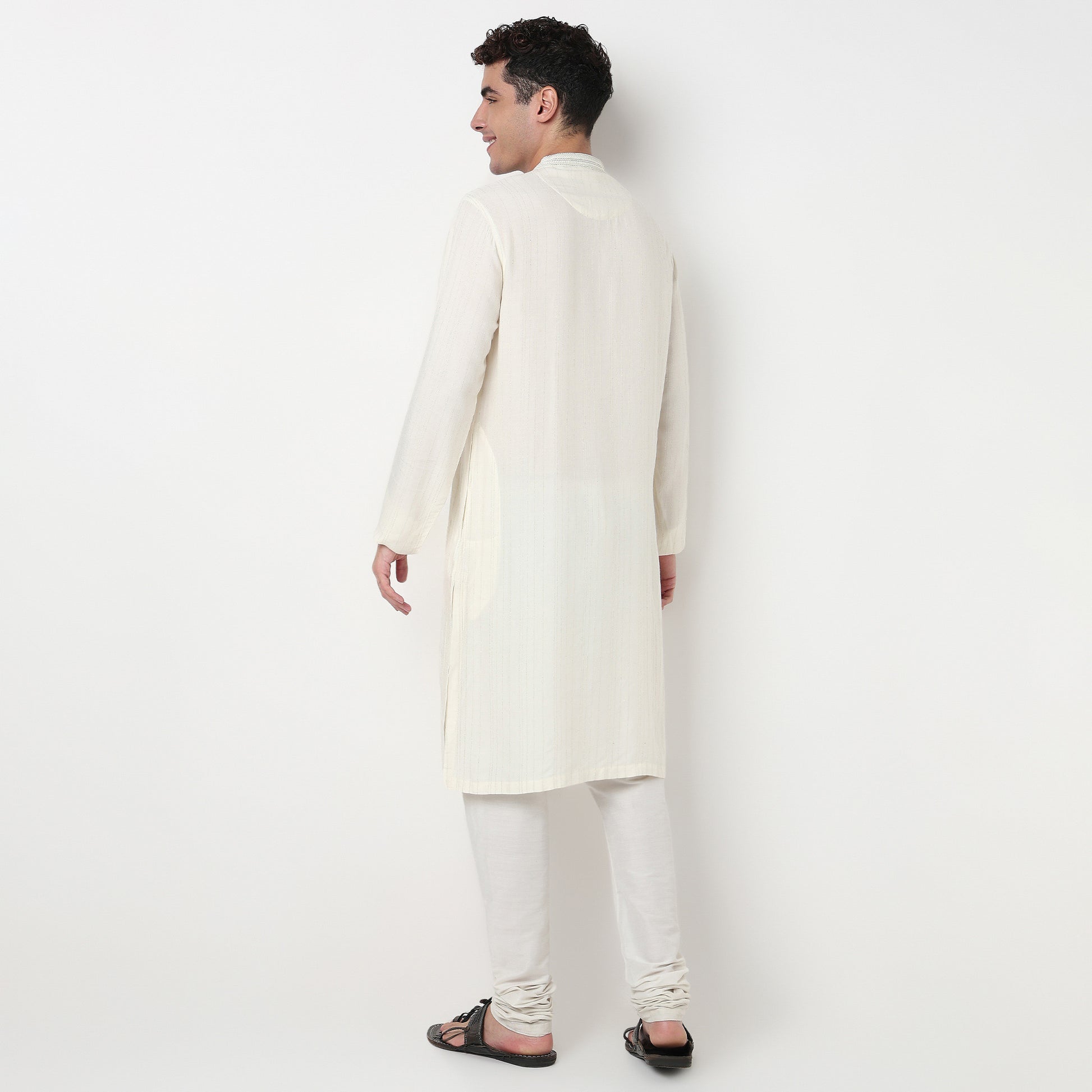 Buy Men Straight Fit Striped Full Sleeve Kurta  - Style Union