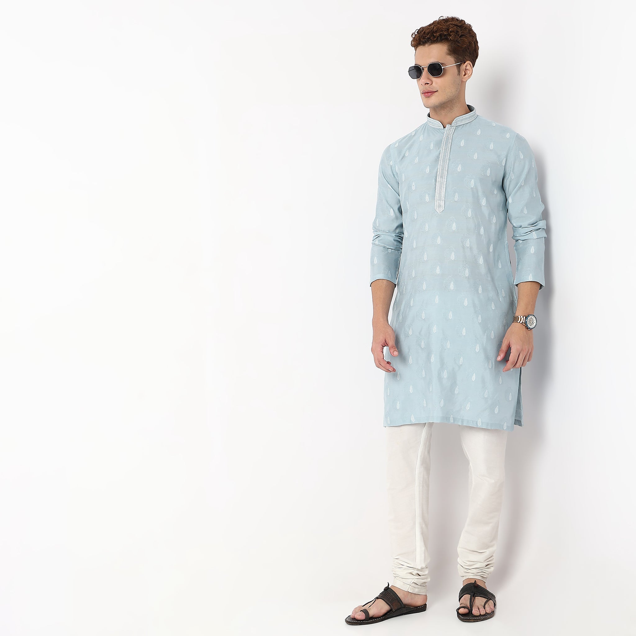 Knitted Jacquard Knee Length Mandarin Collar Straight Kurta