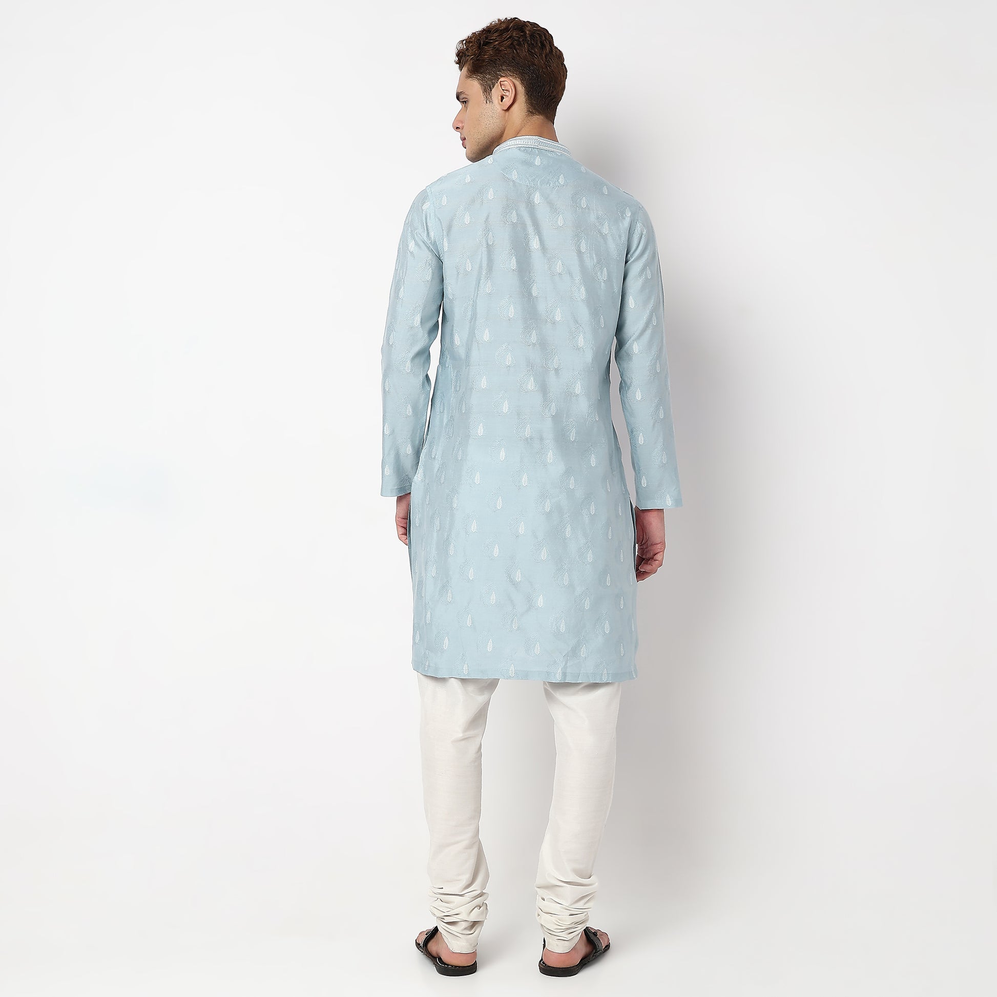 Knitted Jacquard Knee Length Mandarin Collar Straight Kurta