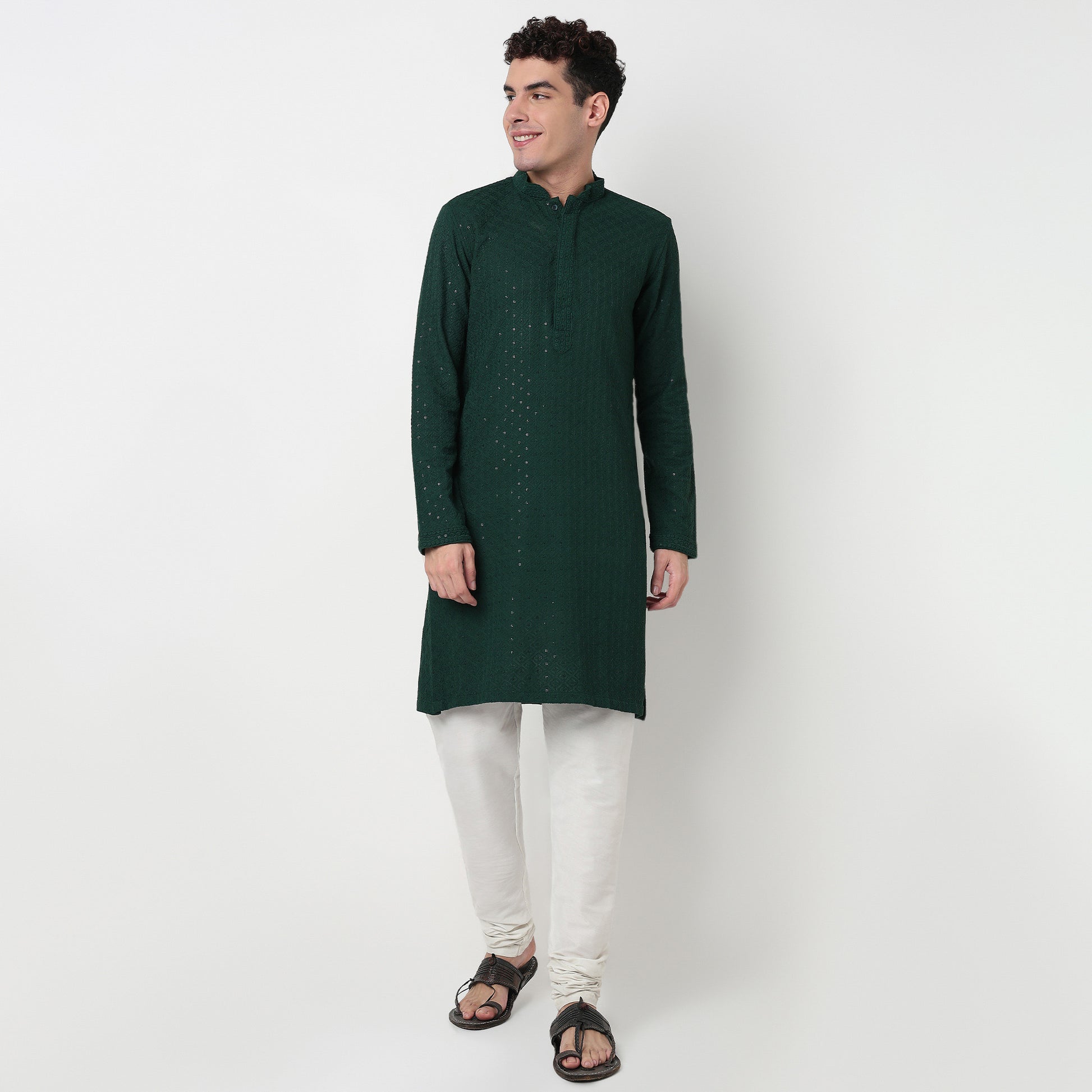 Buy Men Straight Fit Embroidered Full Sleeve Kurta  - Style Union