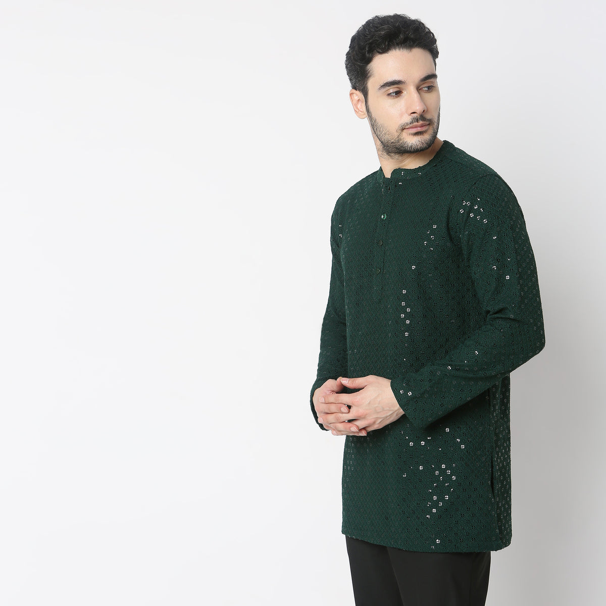 Regular Fit Embroidered Kurta