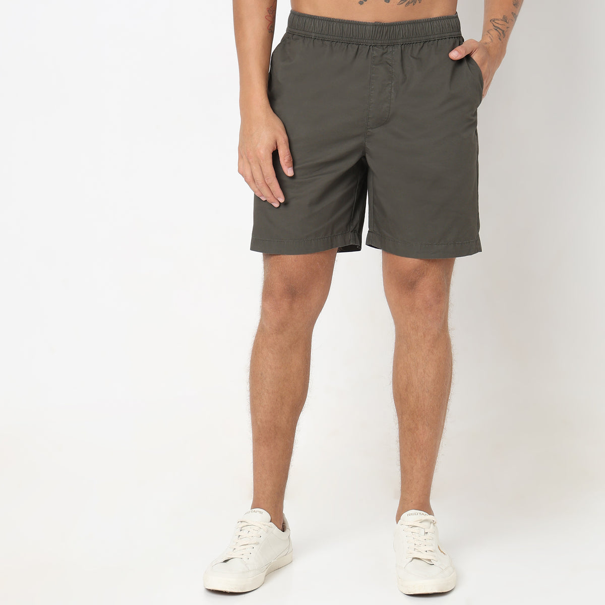 Regular Fit Solid Mid Rise Shorts