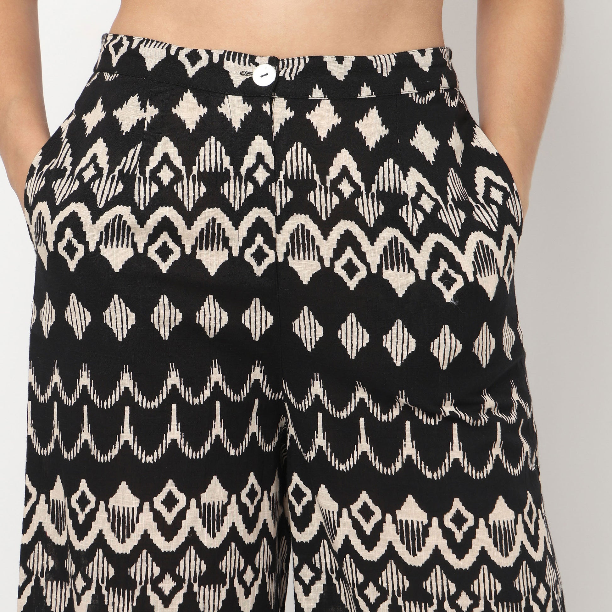 Printed High Rise Pants
