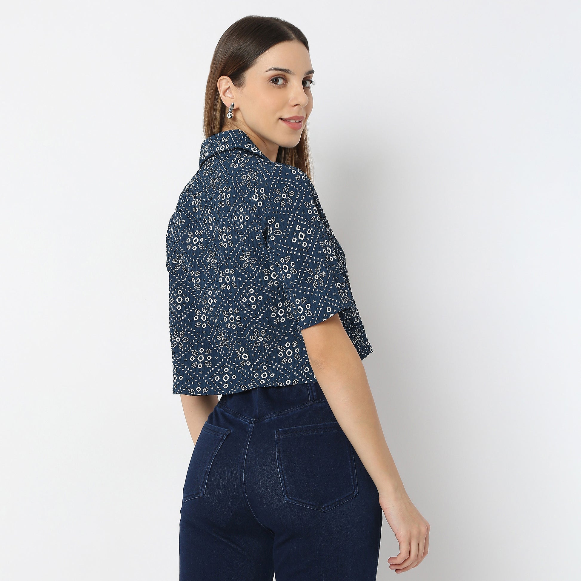 Straight Fit Bandhani Glam Camp Collar Printed Crop Top