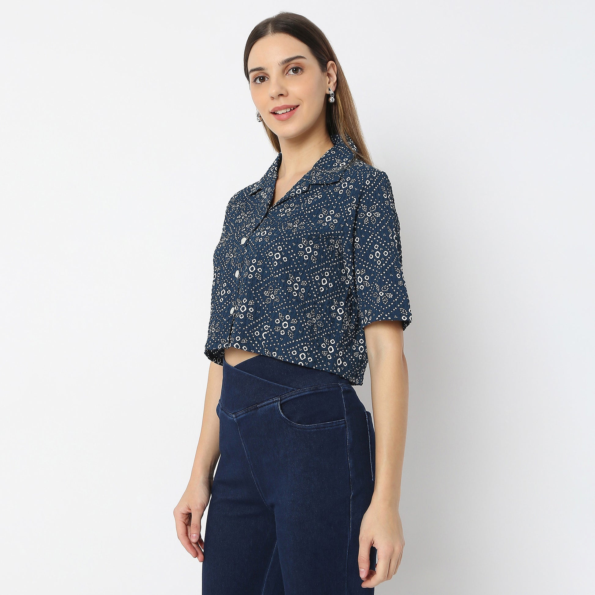 Straight Fit Bandhani Glam Camp Collar Printed Crop Top