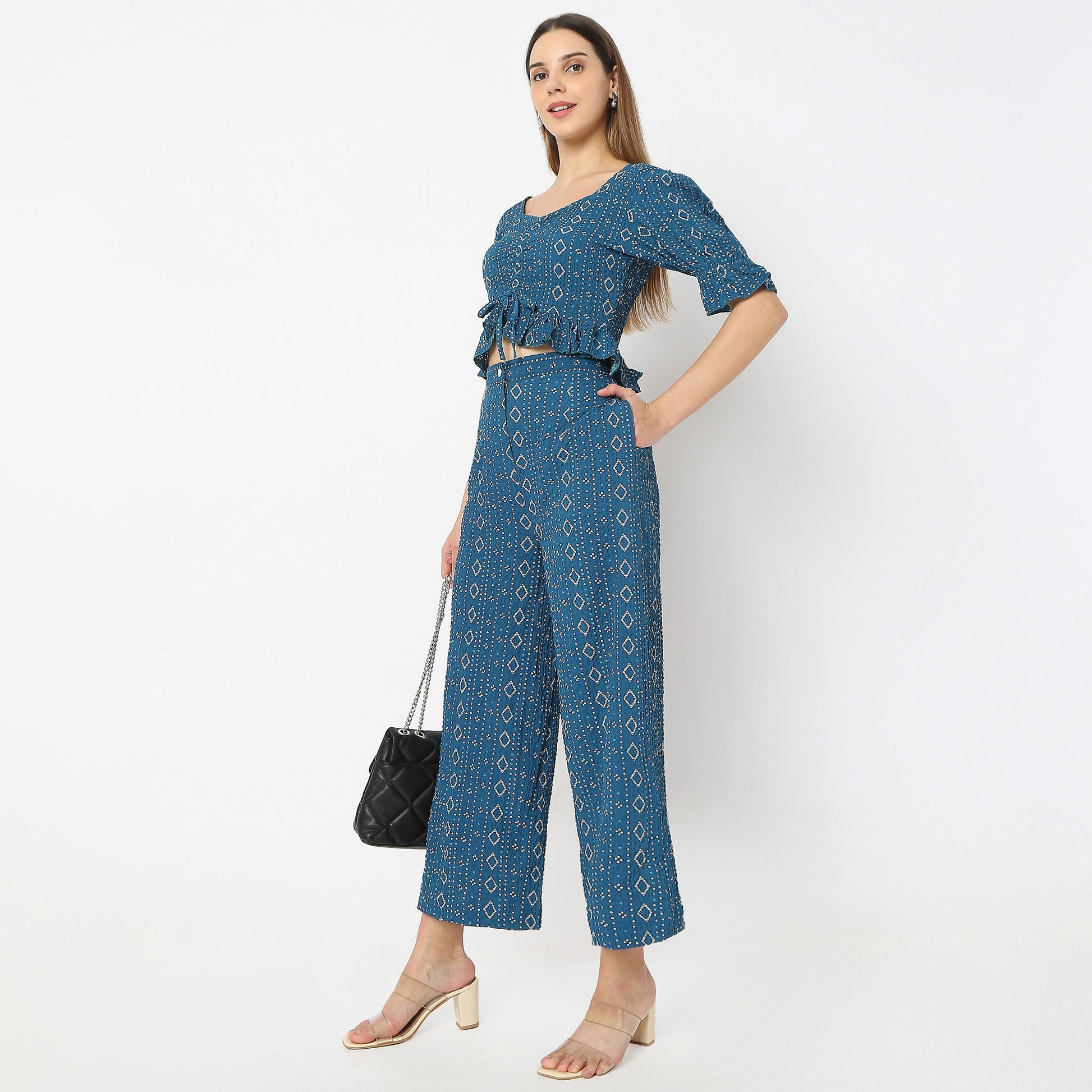 Flared V-Neck Bandhani Glam Printed Crop Top