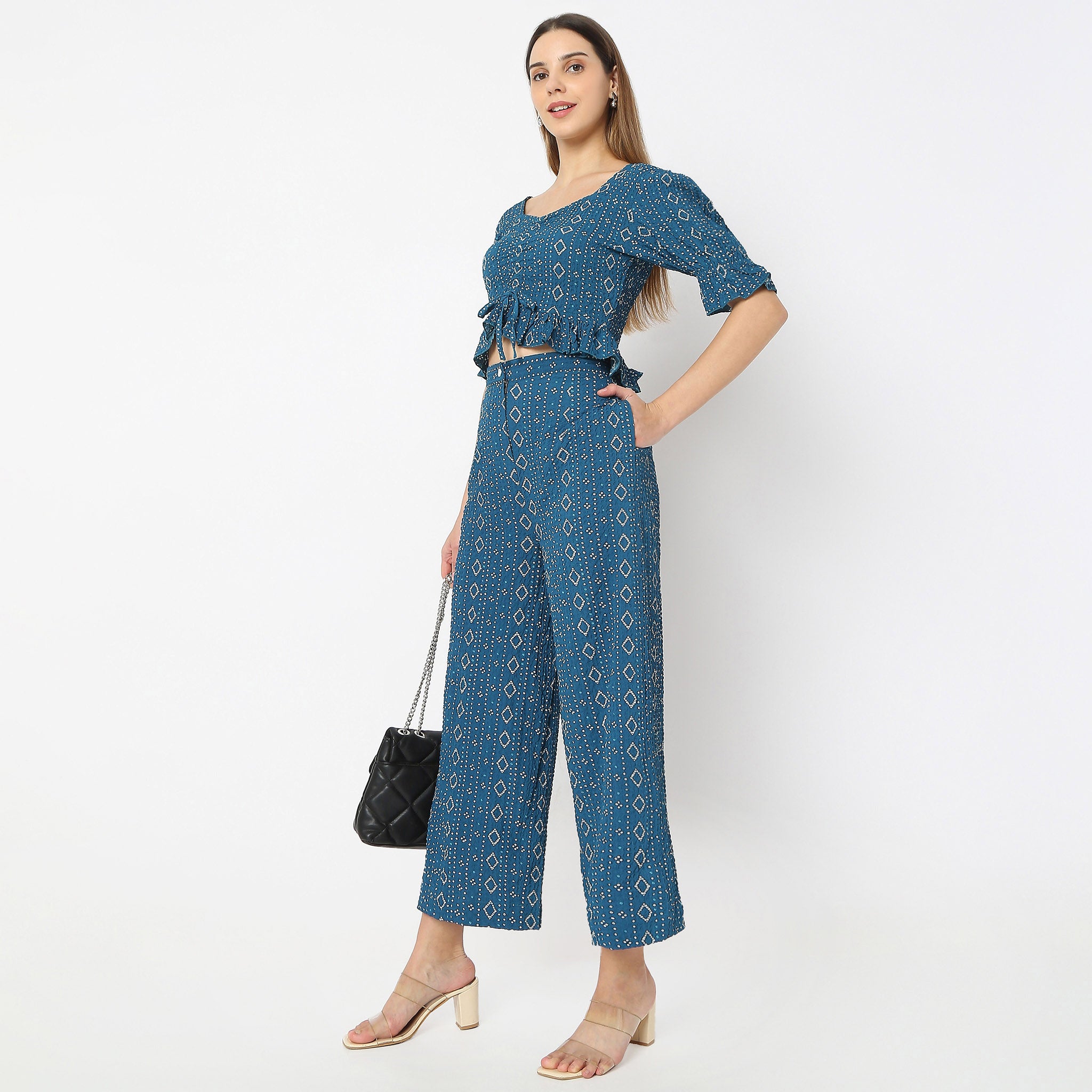 Flared V-Neck Bandhani Glam Printed Crop Top