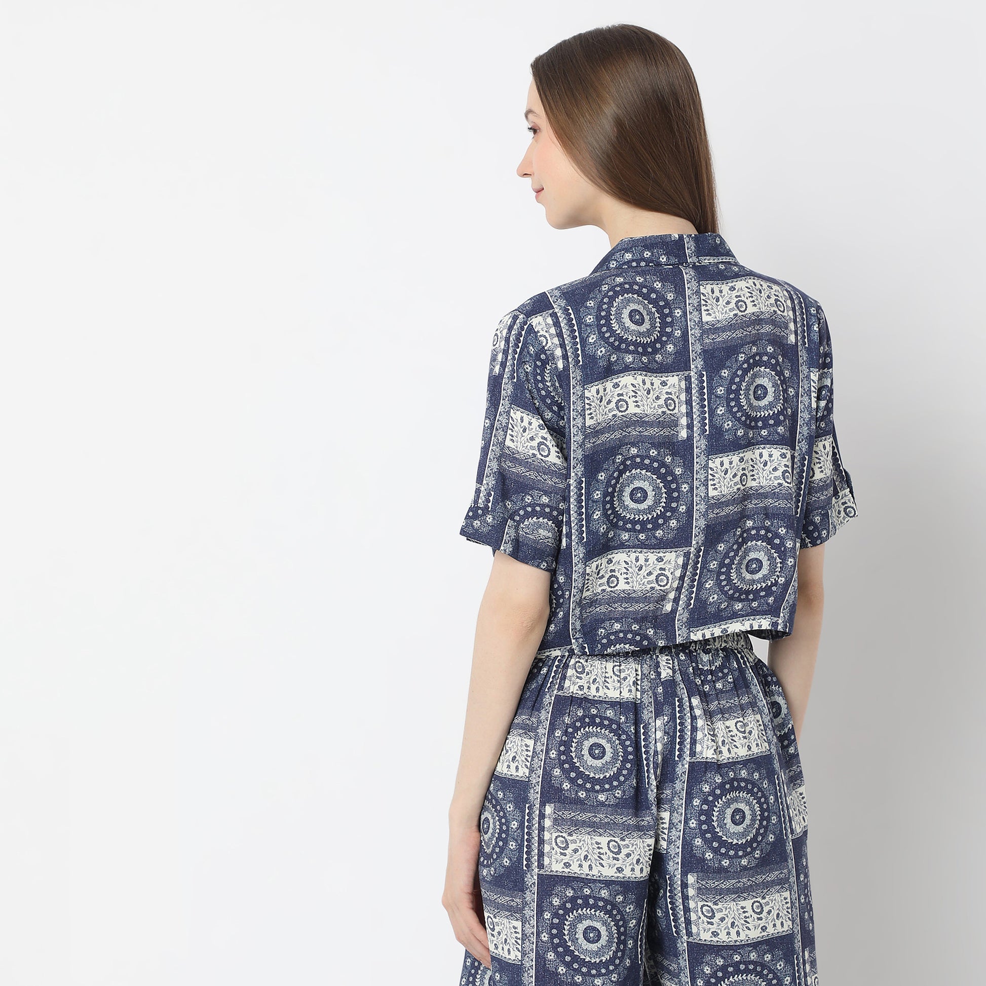 Abstract Print Camp Collar Crop Top