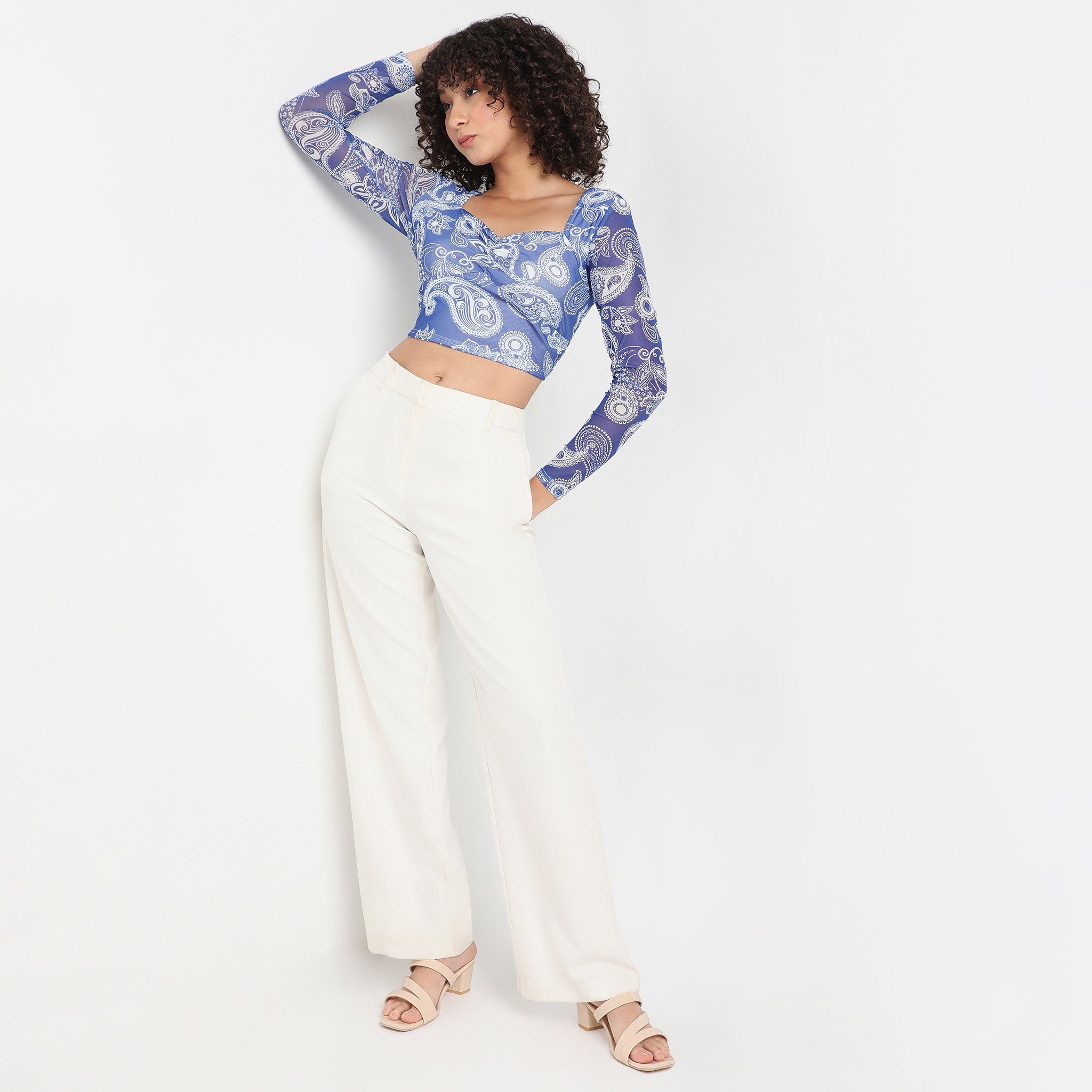 Slim Fit Printed Sweetheart Neck Crop Top