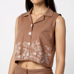 Lapel Collar Sleeveless Crop Top
