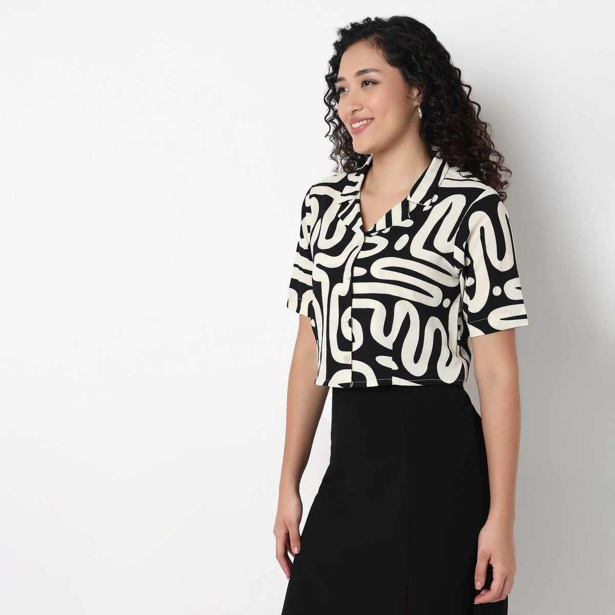 Lapel Collar Crop Shirt