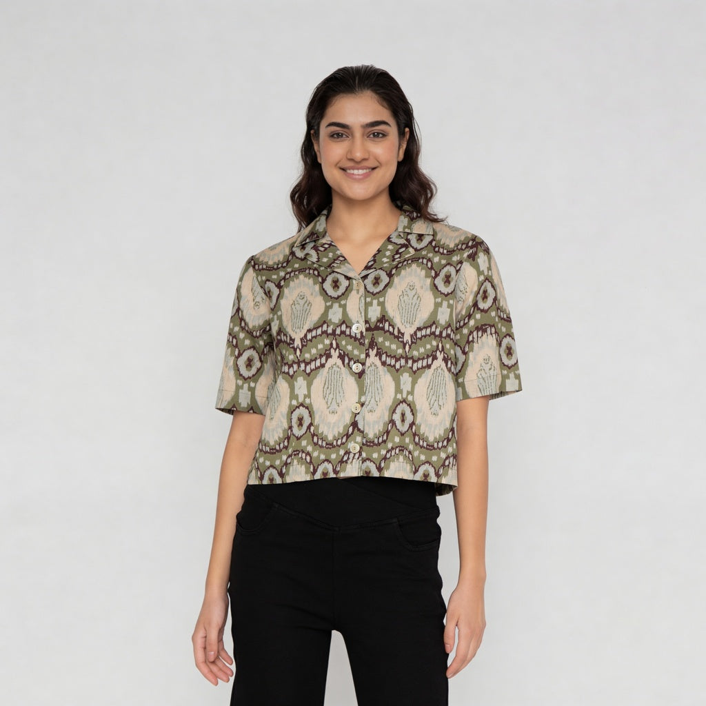 Lapel Collar Printed Crop Shirt