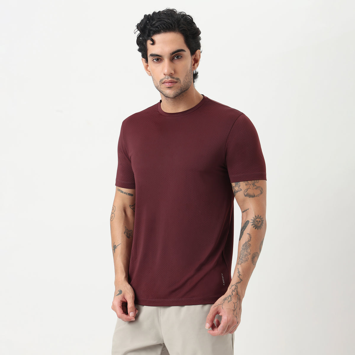Gym Tee – Airdry® – Lightweight Comfort for Everyday Movement