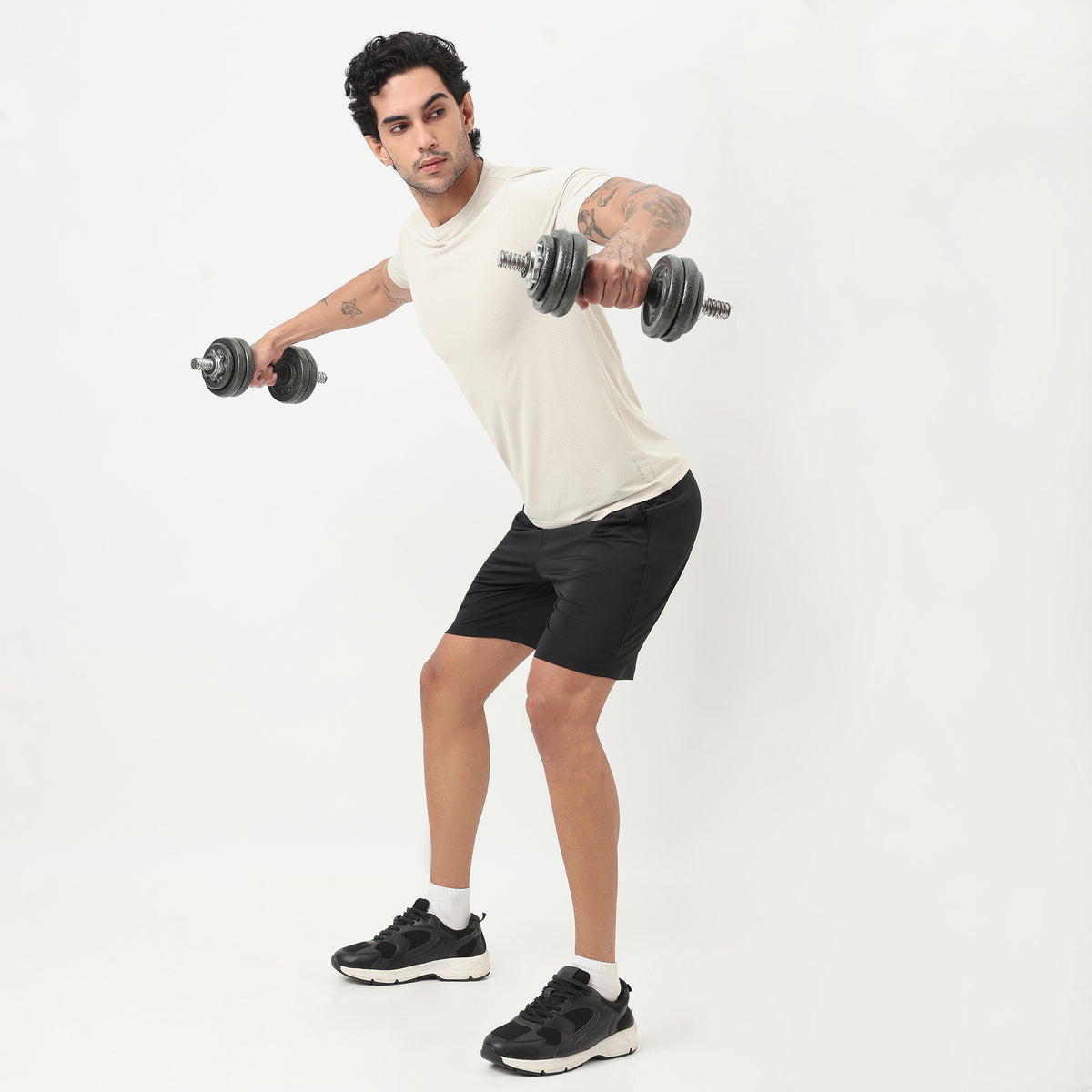 Gym Tee – Airdry® – Lightweight Comfort for Everyday Movement