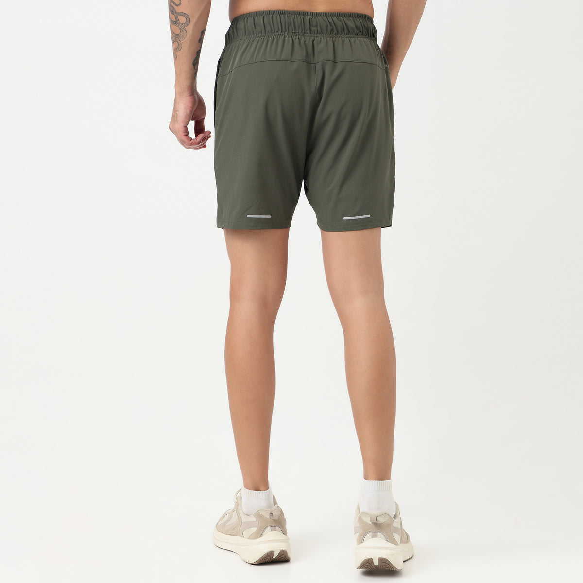 Sprinter – Airdry® – Solid Woven Mid Rise Shorts