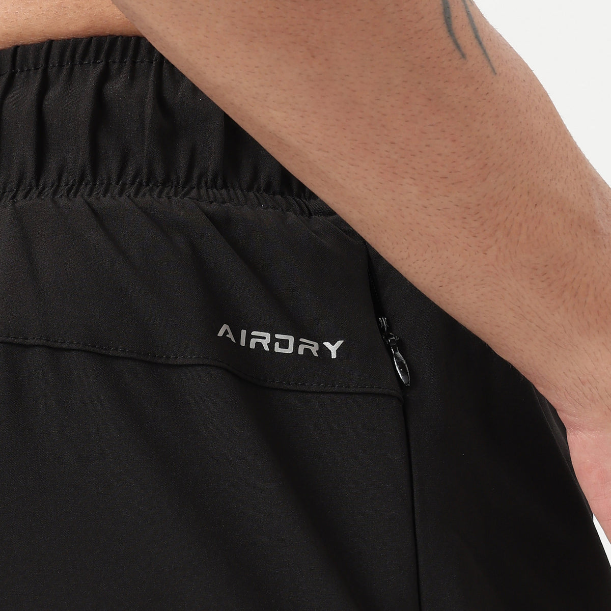 Sprinter – Airdry® – Solid Woven Mid Rise Shorts