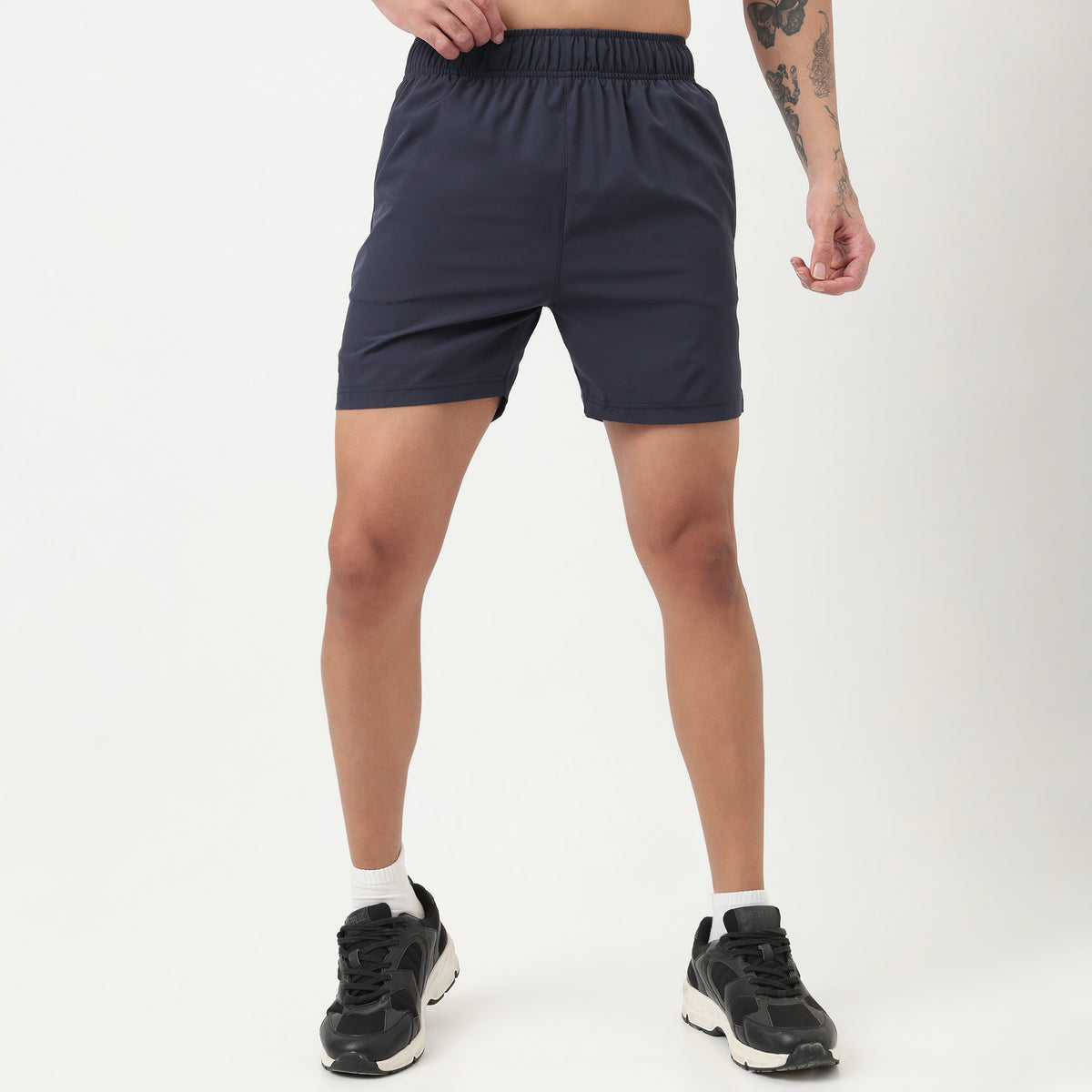 Sprinter – Airdry® – Solid Woven Mid Rise Shorts