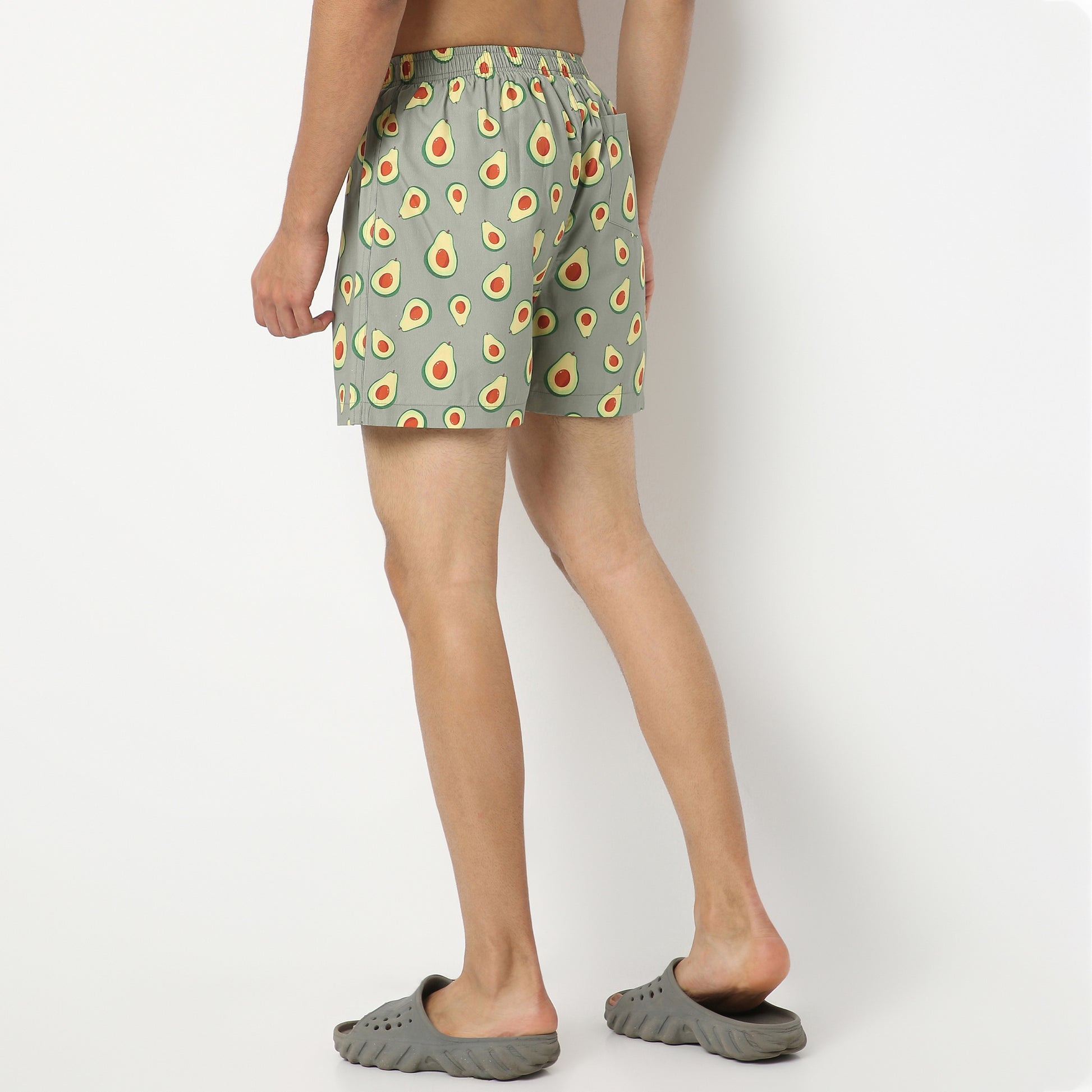 Regular Fit Printed Above Knee Mid Rise Shorts