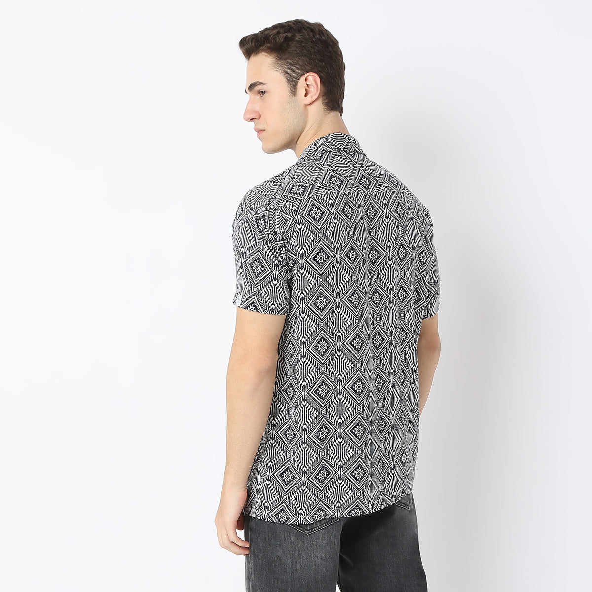 Regular Fit Printed Camp Collar Retreat Shirt