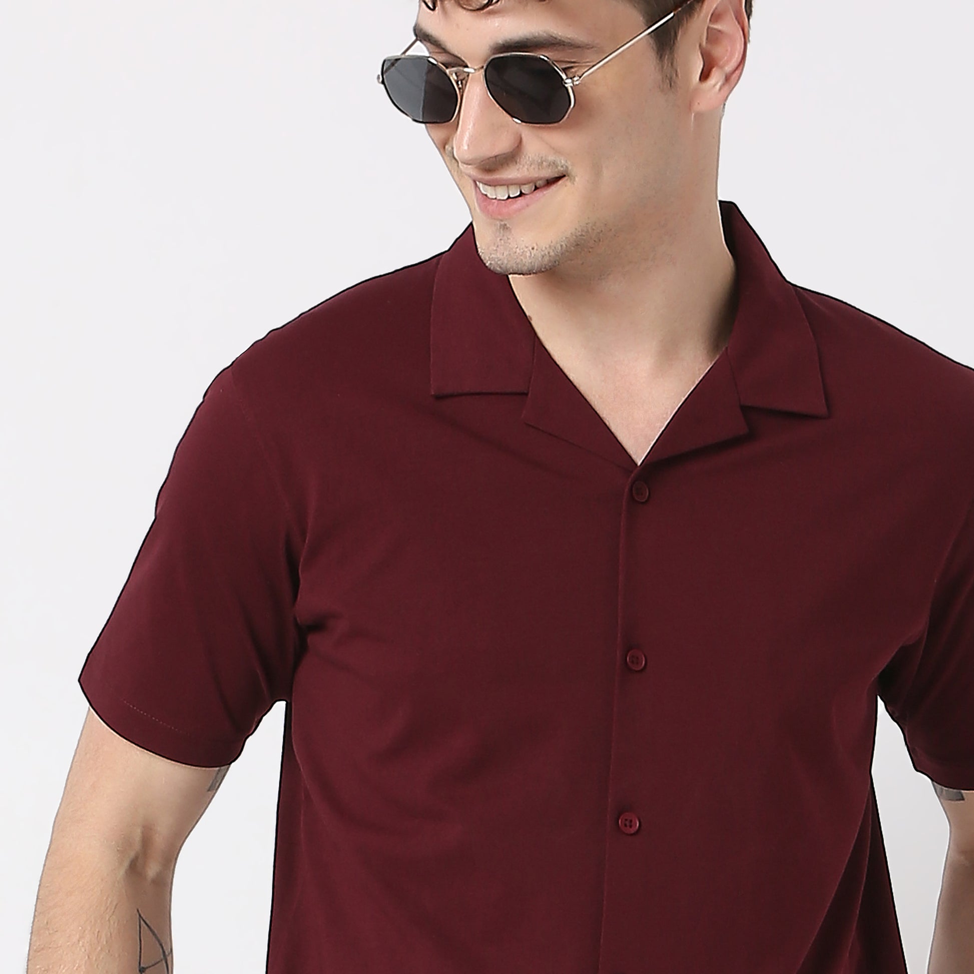 Buy Men Regular Fit Solid Half Sleeve Shirt  - Style Union
