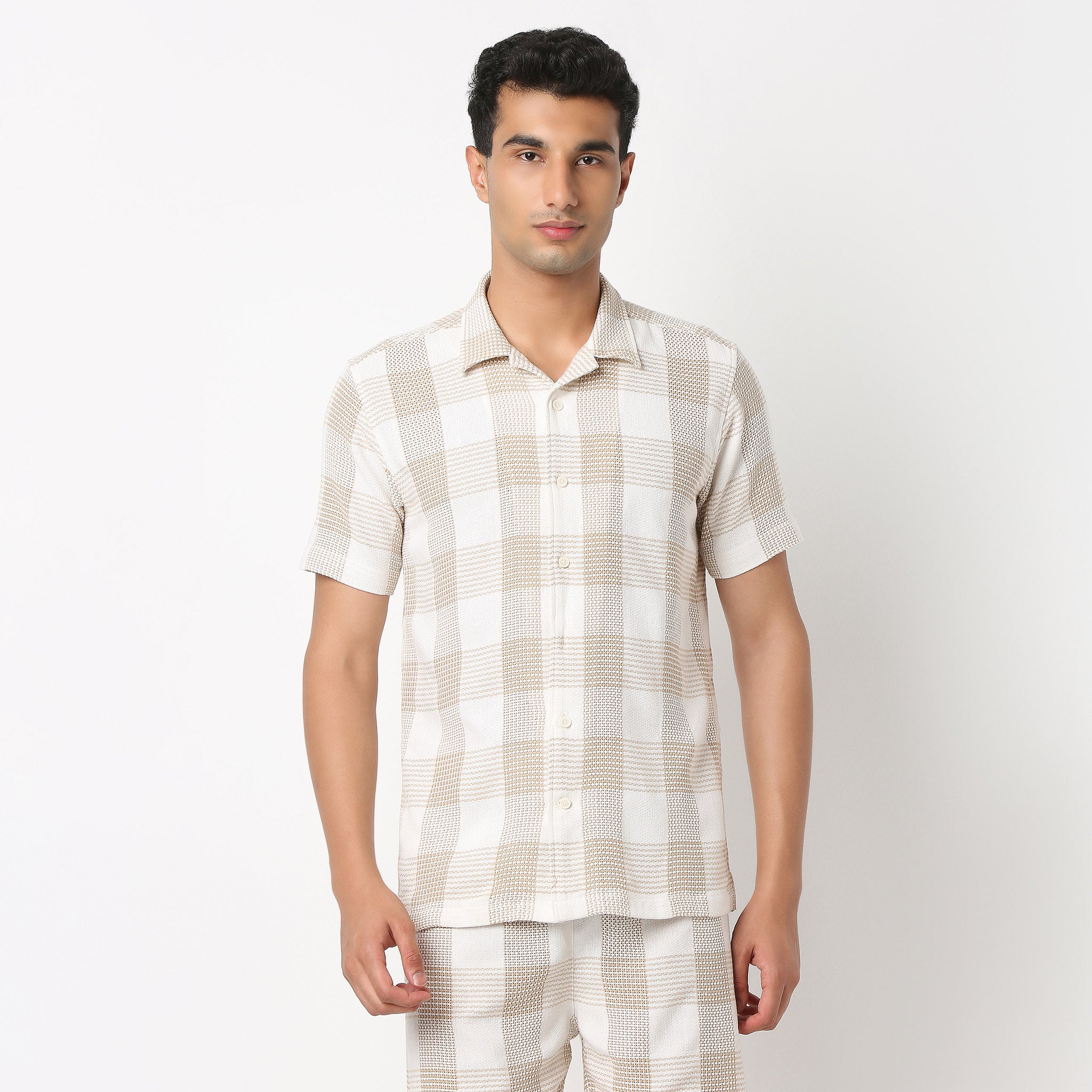Camp Collar Checkered Mood Shirt