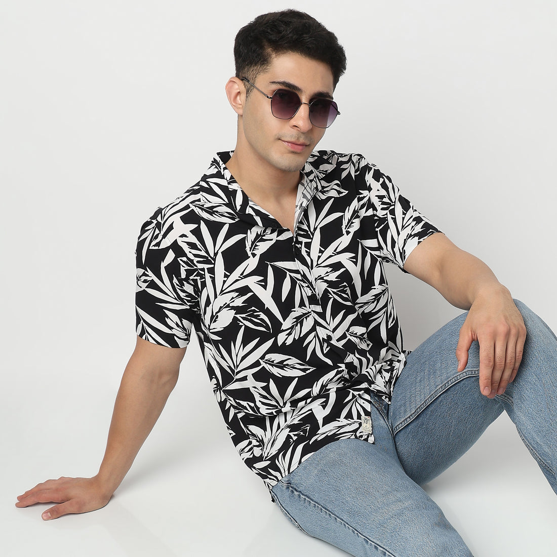 Floral Half Sleeve Retreat Shirt 