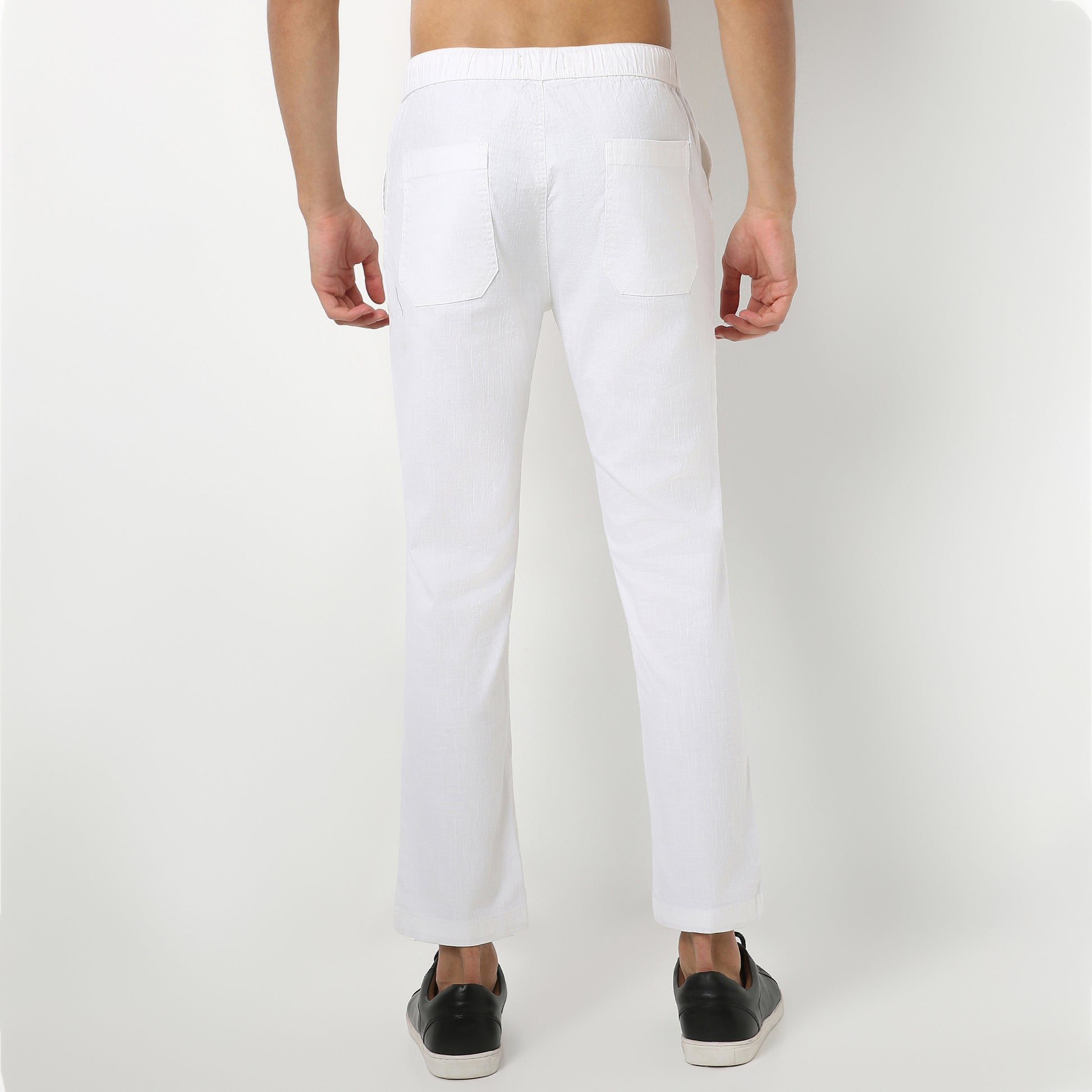 Regular Fit Solid Ankle Length Mid Rise Pants