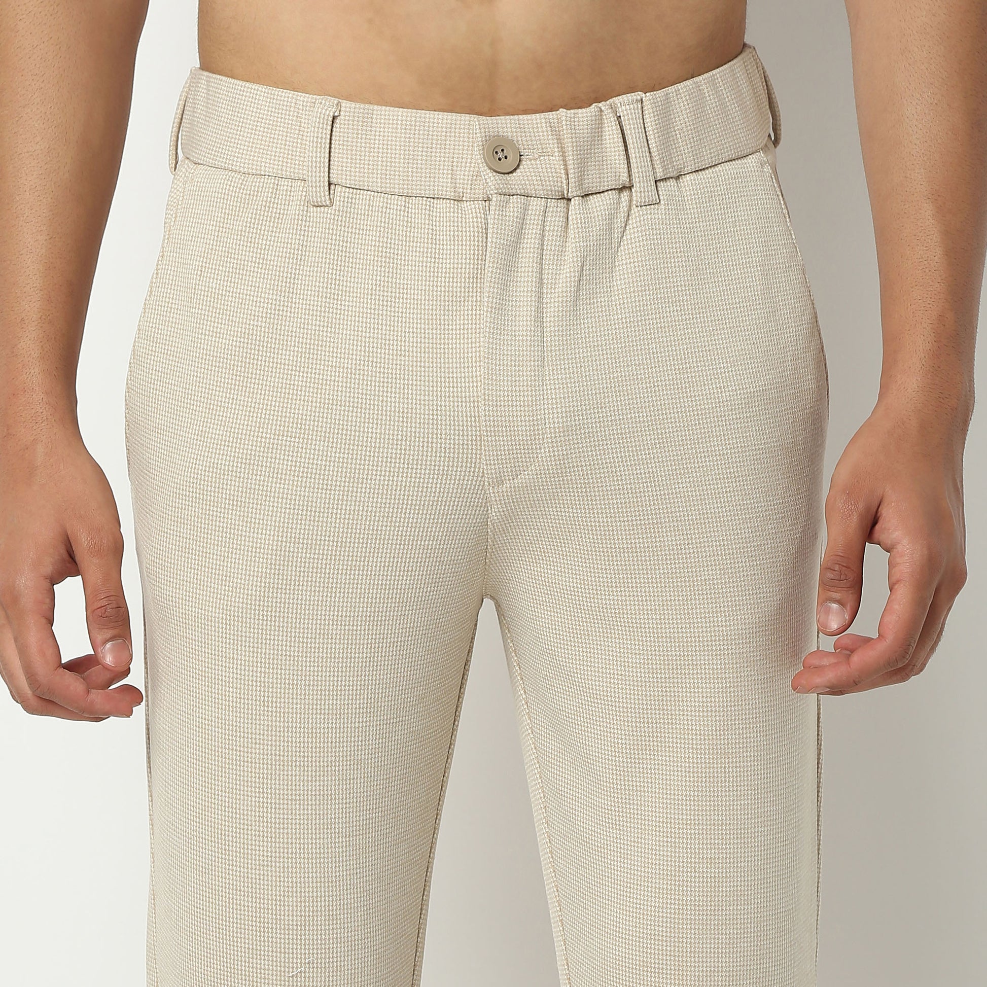 Regular Fit Solid Ankle Length Mid Rise Pants