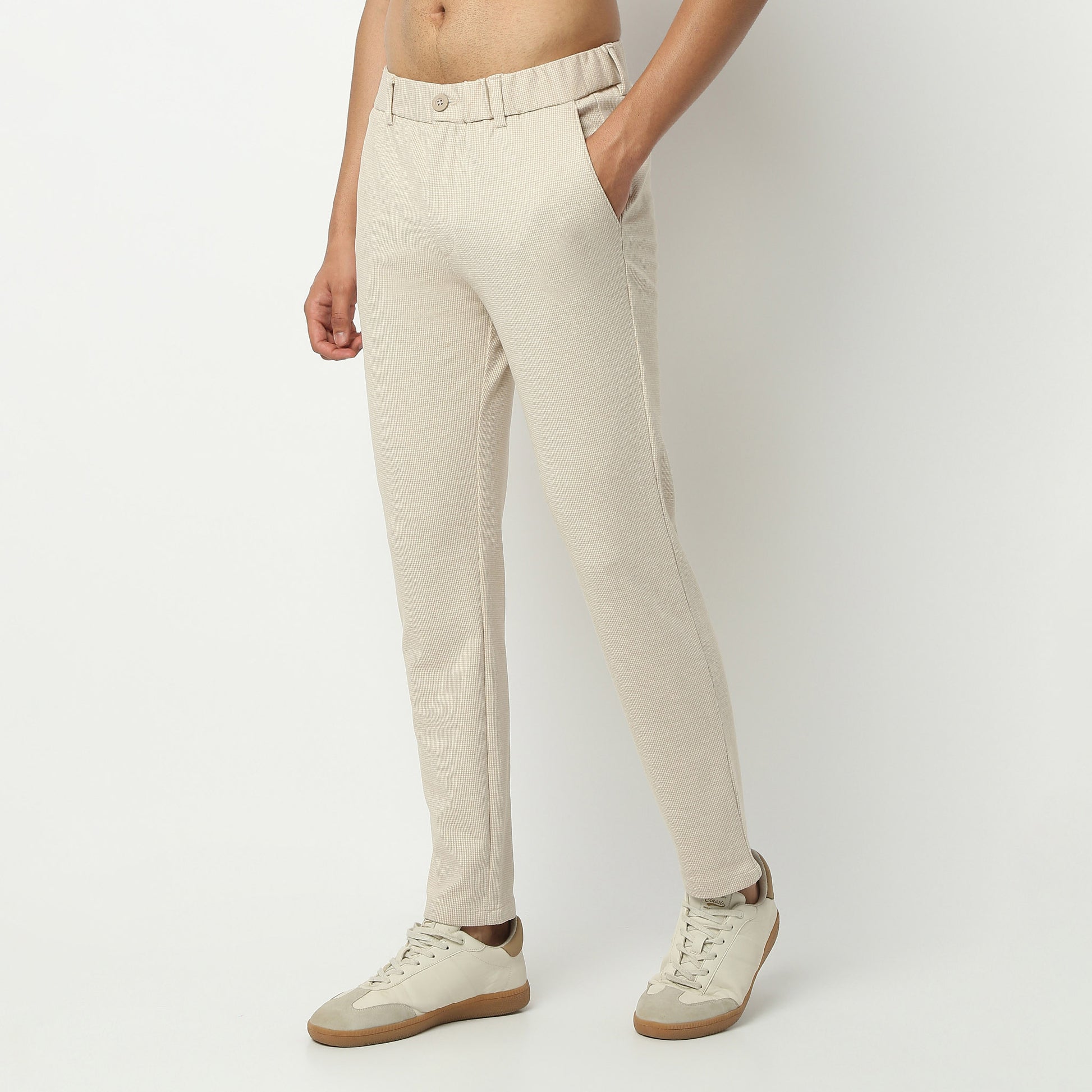 Regular Fit Solid Ankle Length Mid Rise Pants