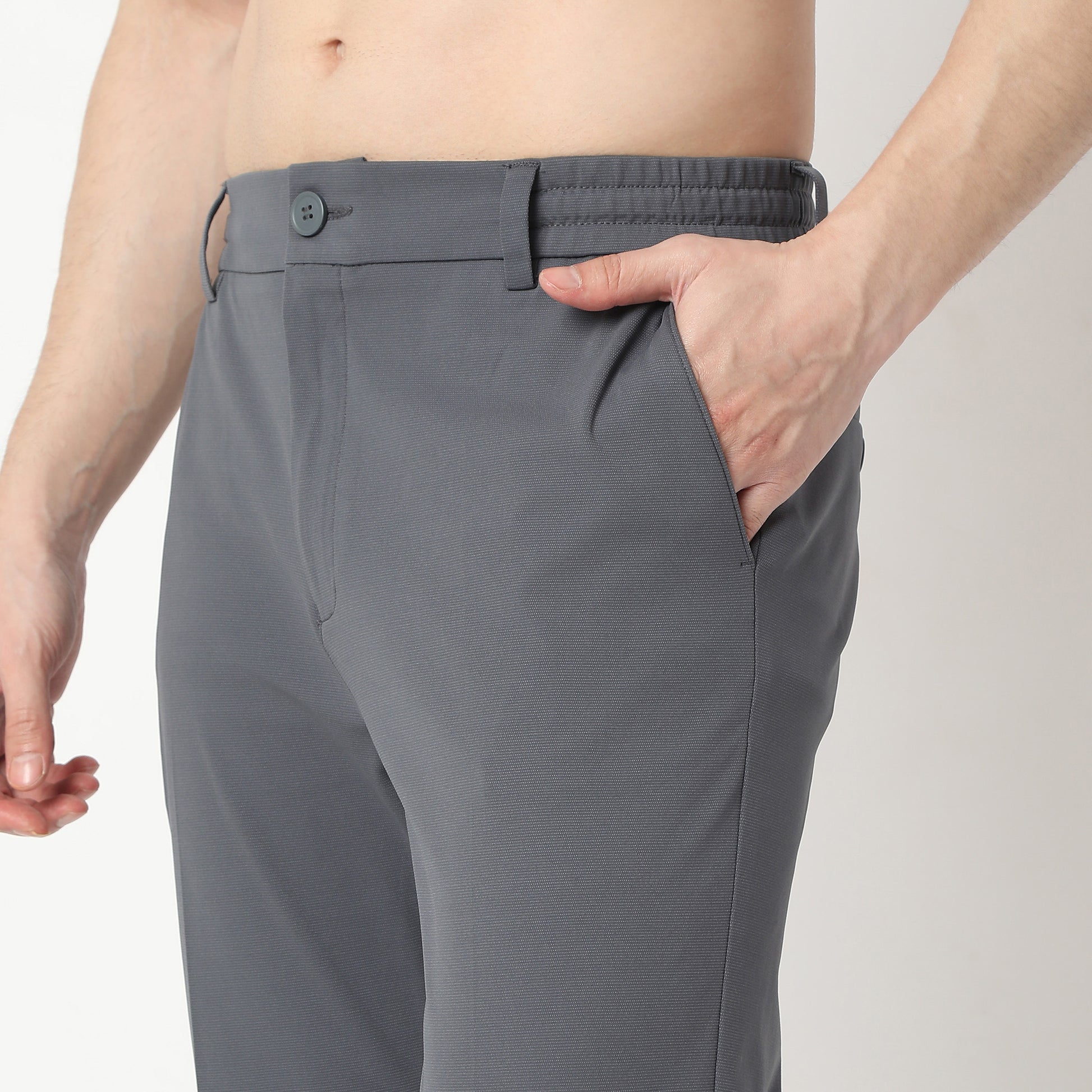 Regular Fit Solid Mid Rise Trousers