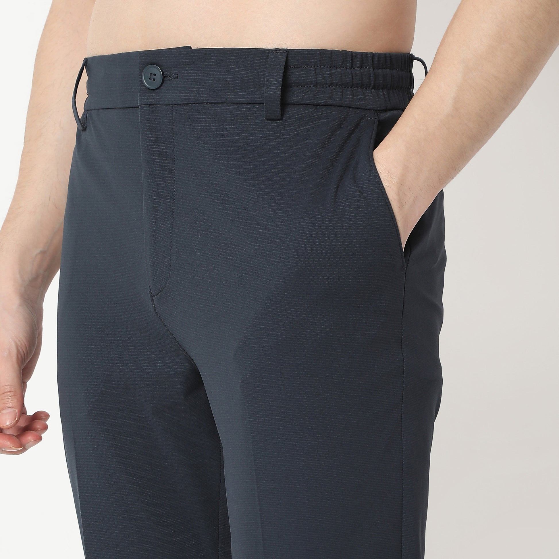 Regular Fit Solid Mid Rise Trousers
