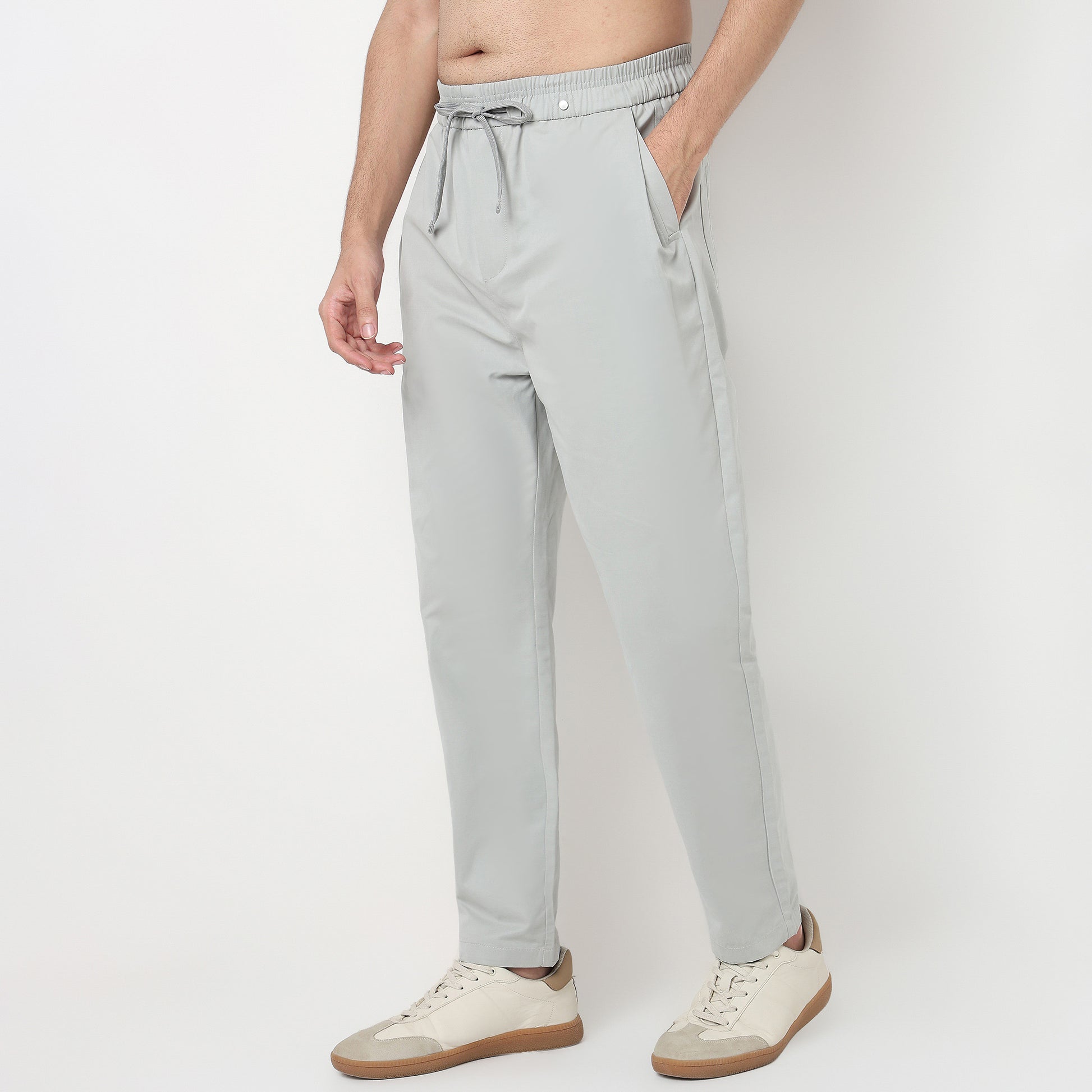 Buy Men Regular Fit Solid Ankle Length Mid Rise Pants  - Style Union