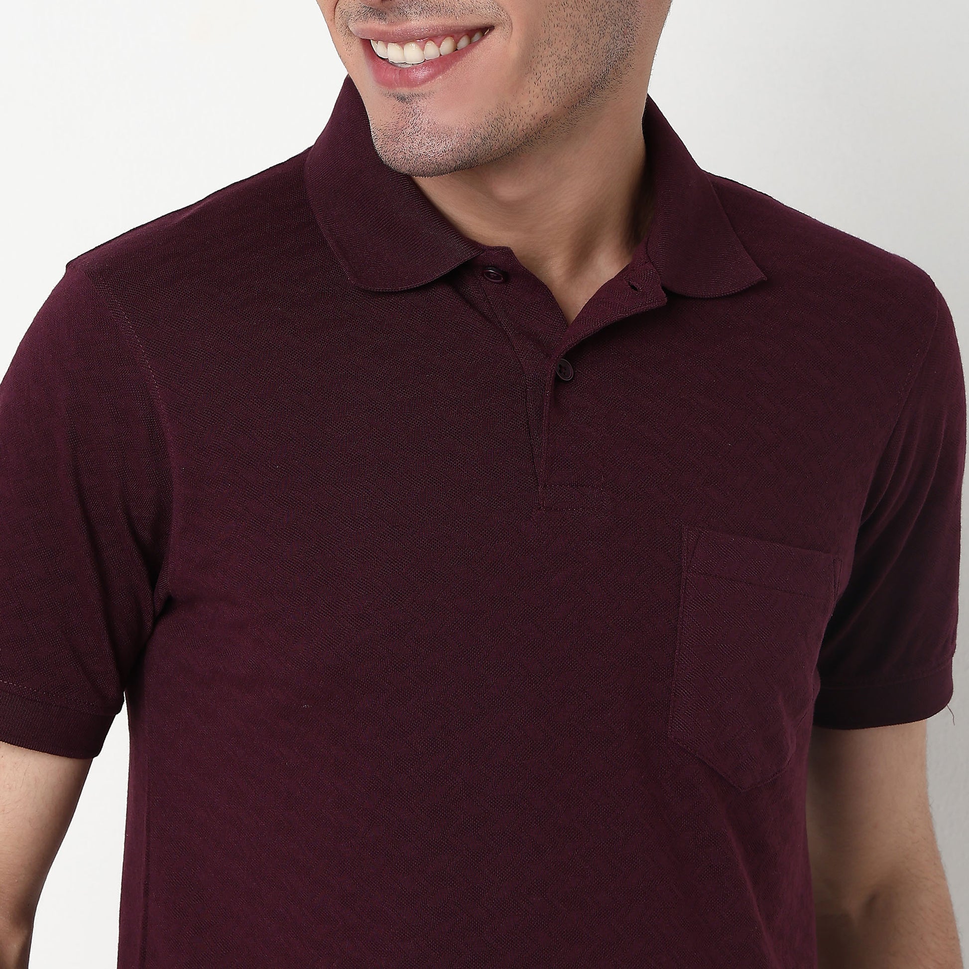 Buy Men Regular Fit Structured Half Sleeve T-Shirt  - Style Union