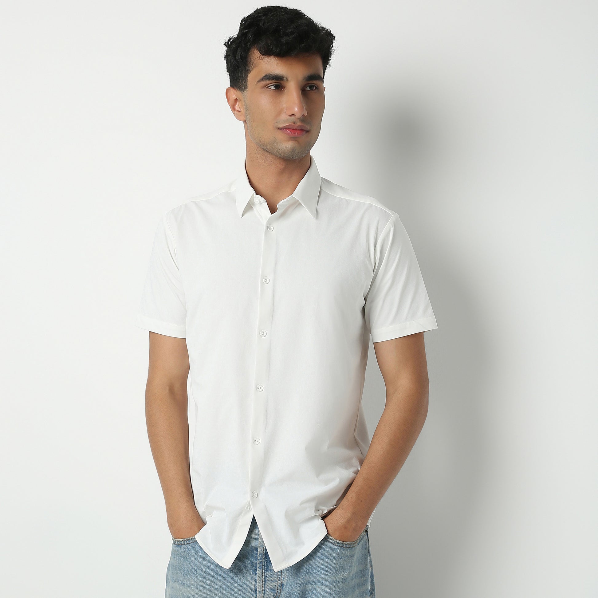 Regular Fit Solid Shirt Collar Regular Length Shirt
